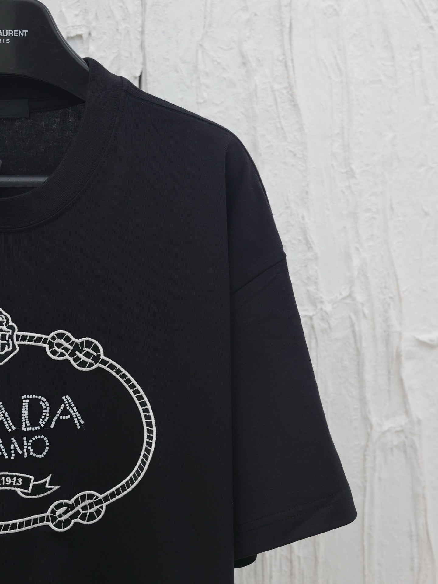 LuxluxHouse Best Quality Clothes T-shirt Prada