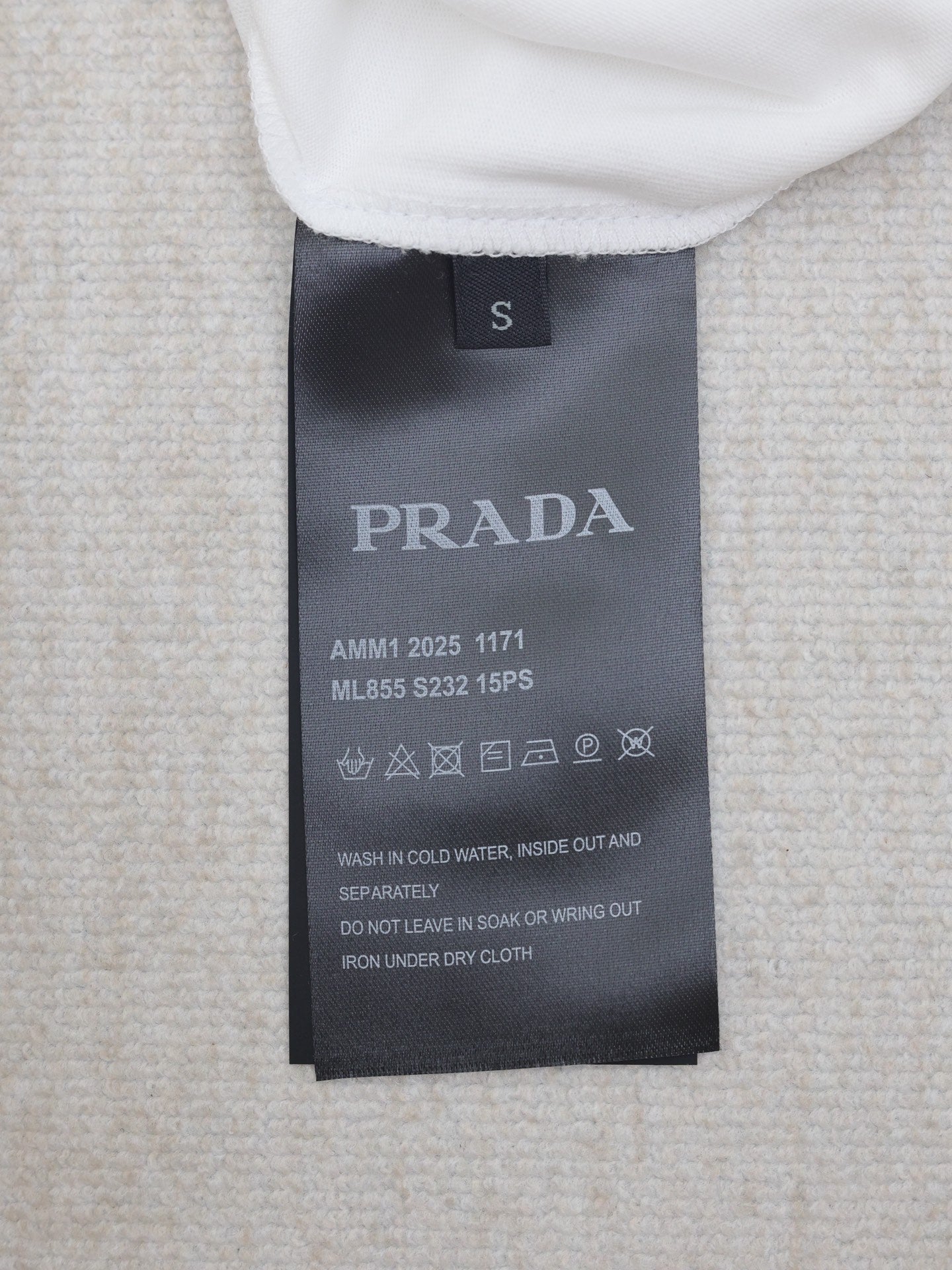 LuxluxHouse Best Quality Clothes T-shirt Prada