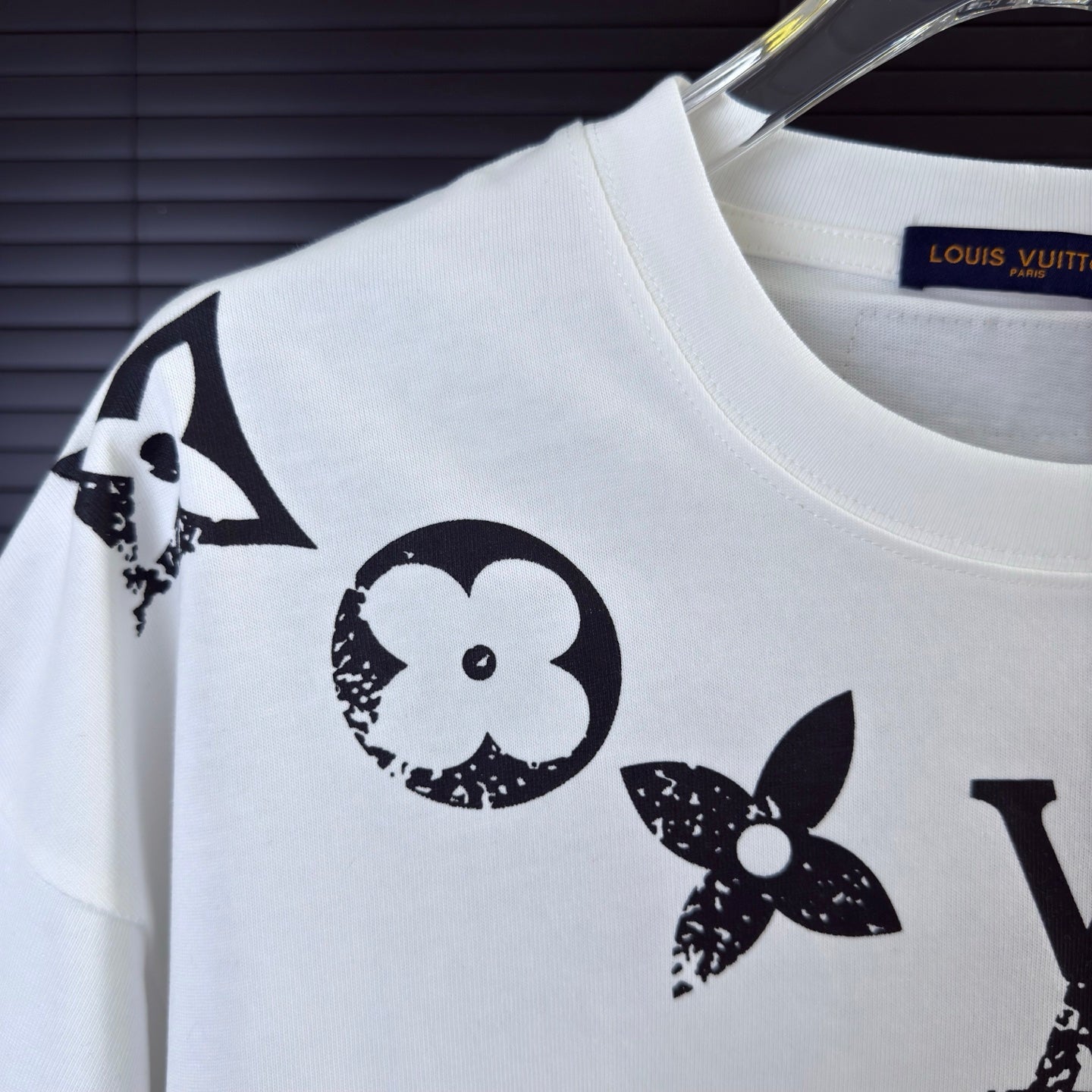 LuxluxHouse Best Quality Clothes T-shirt Louis Vuitton