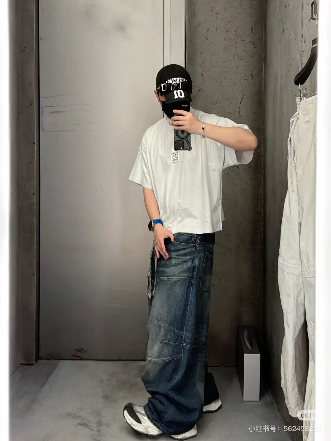 LuxluxHouse Best Quality Clothes Balenciaga T-shirt