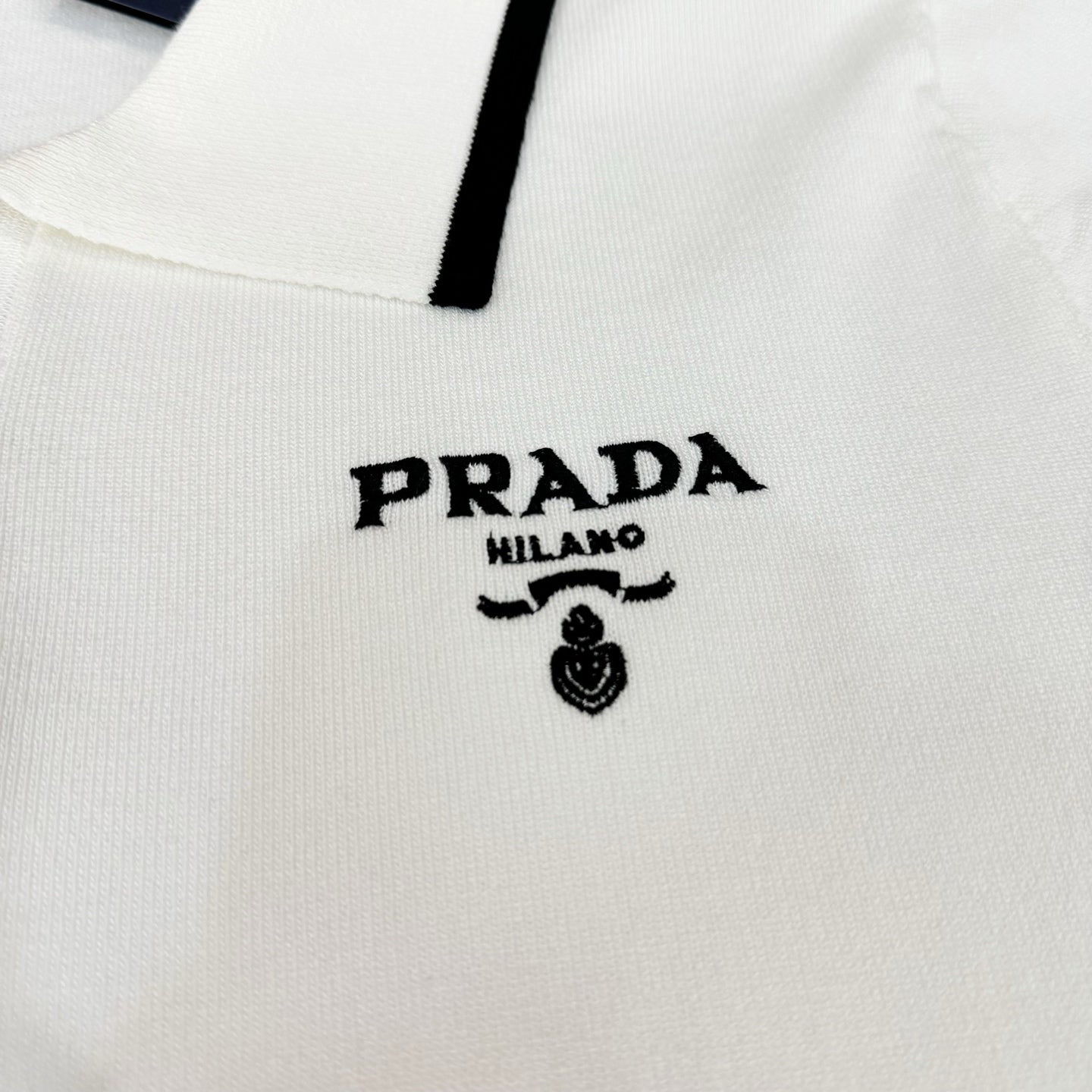 LuxluxHouse Best Quality Clothes Shirts&Polo Prada