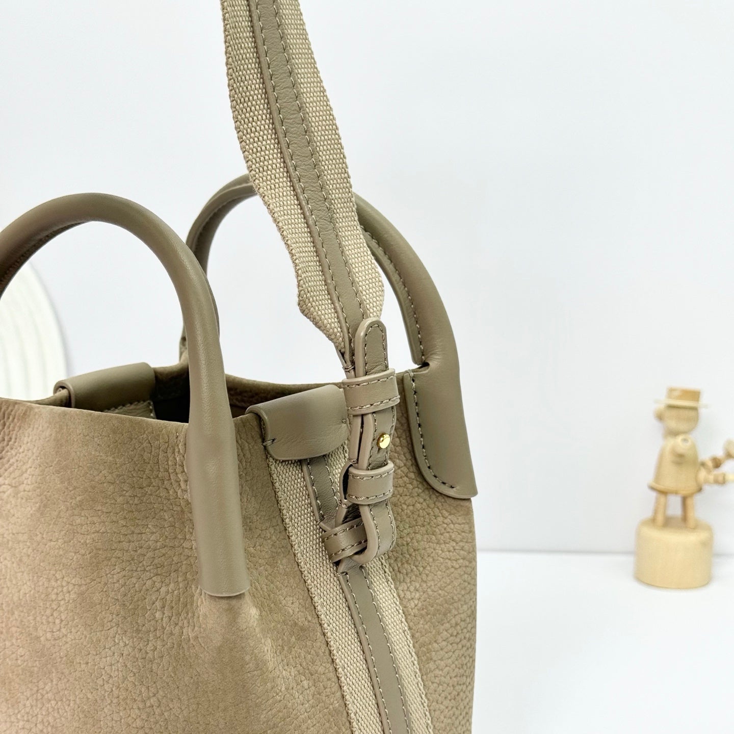 LuxluxHouse Best Quality Bags Loro Piana Women