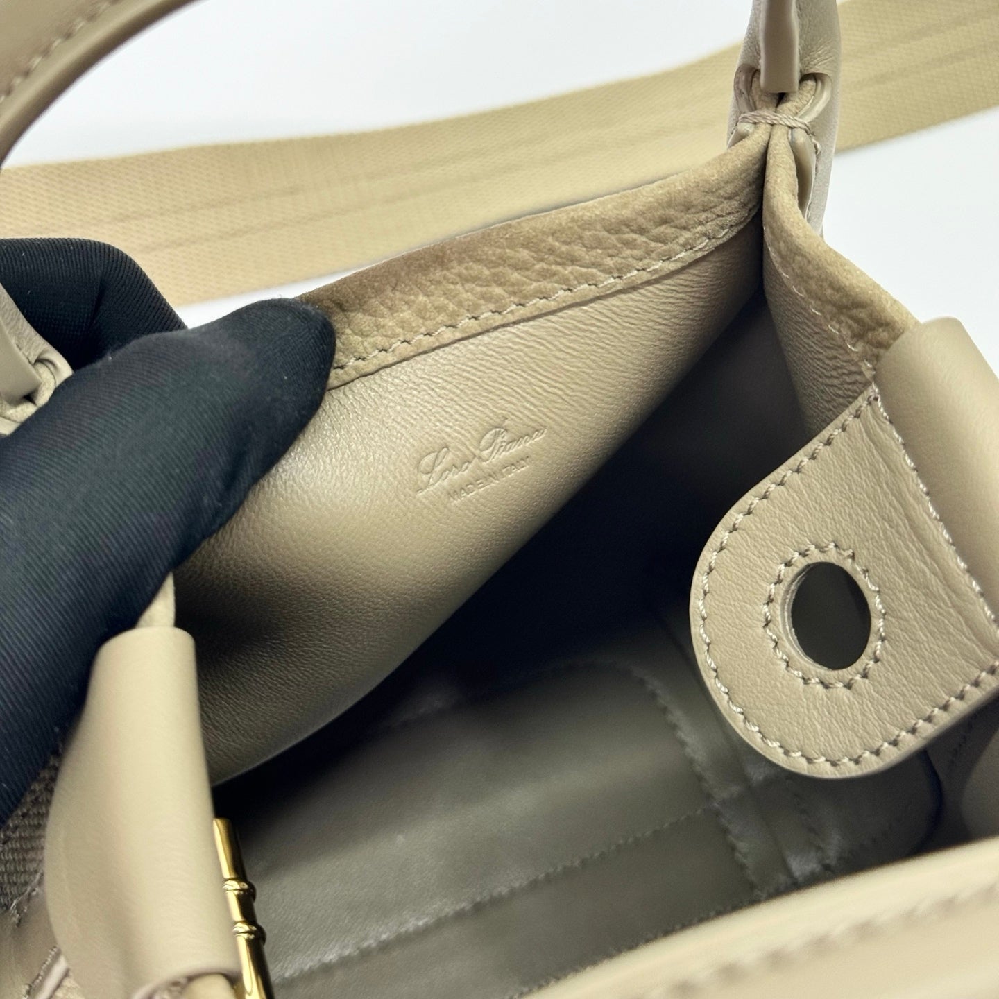 LuxluxHouse Best Quality Bags Loro Piana Women