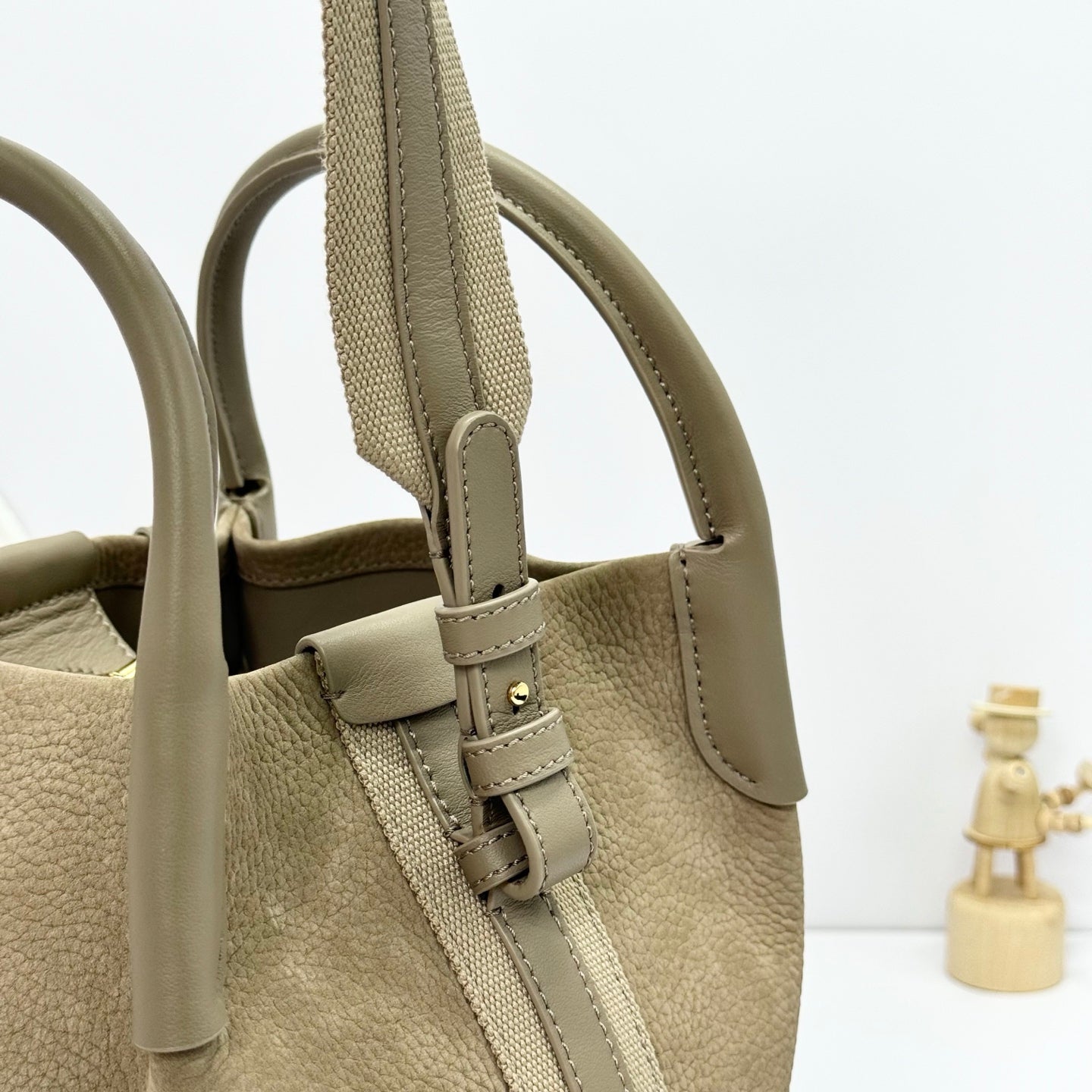 LuxluxHouse Best Quality Bags Loro Piana Women