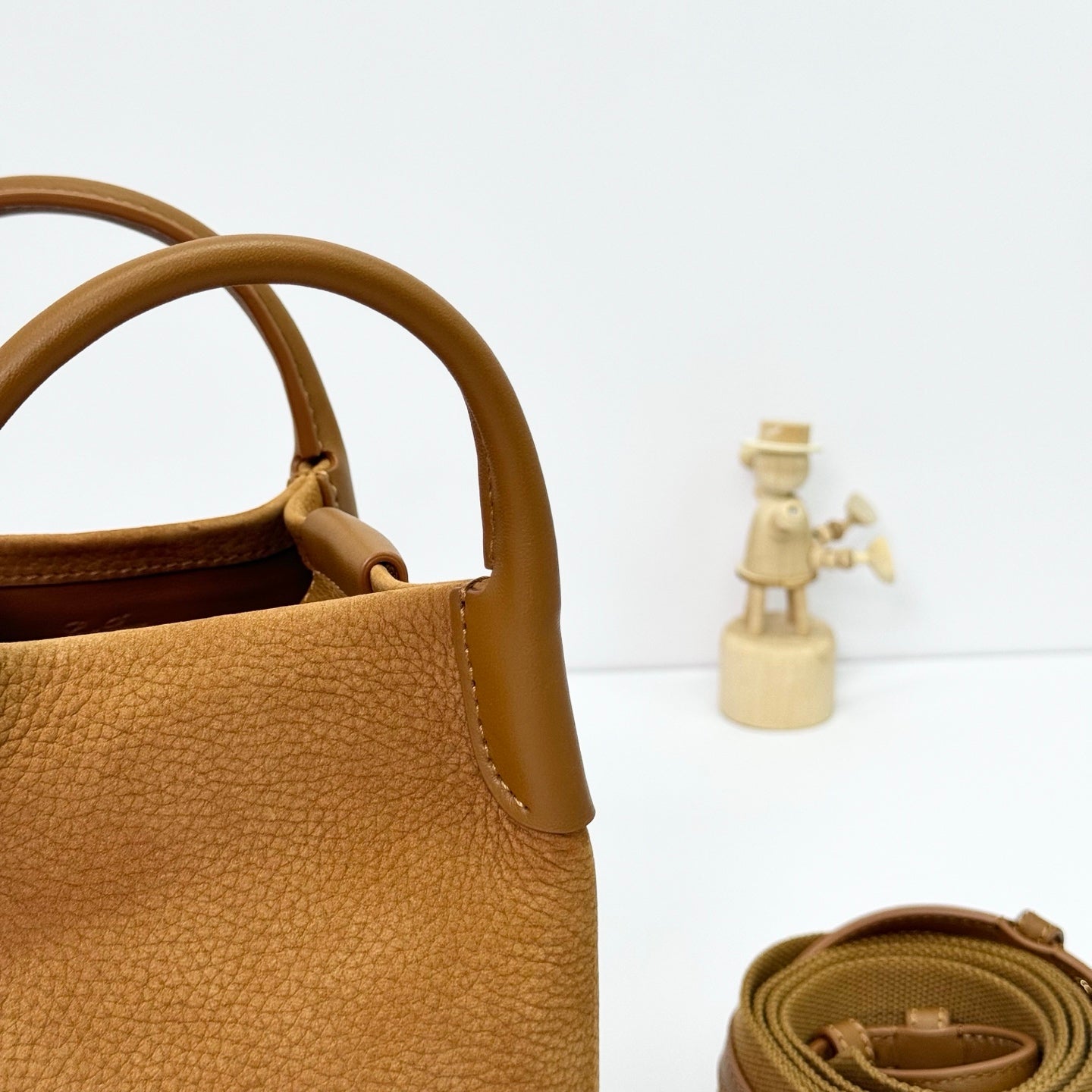 LuxluxHouse Best Quality Bags Loro Piana Women