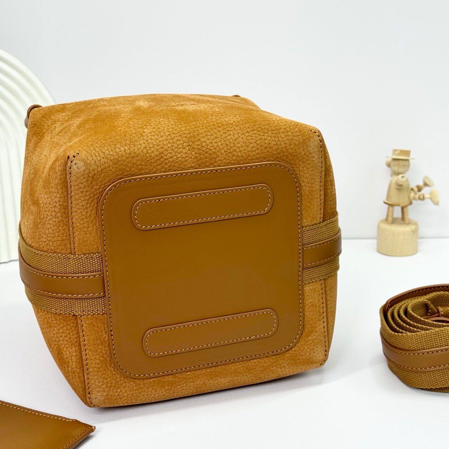 LuxluxHouse Best Quality Bags Loro Piana Women