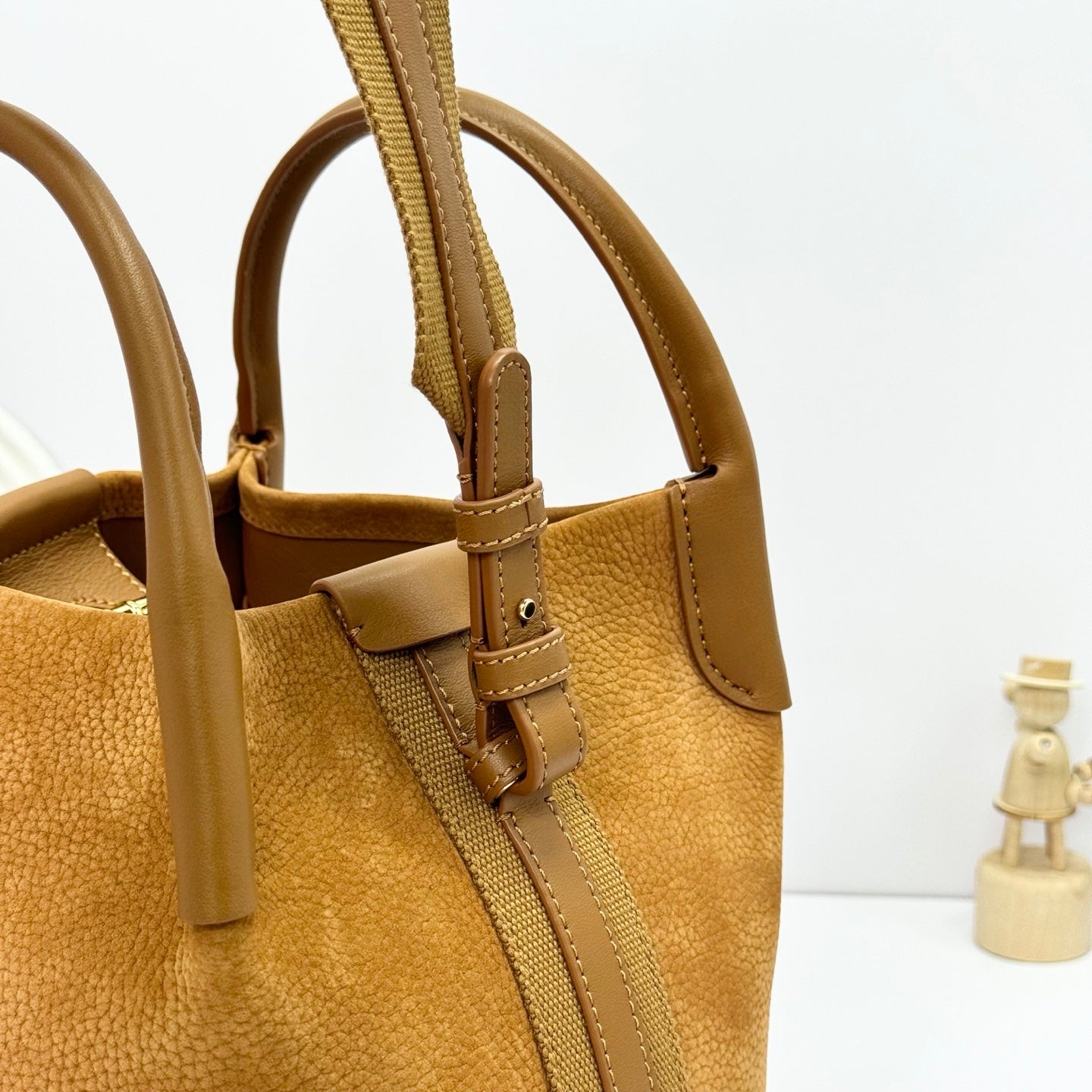 LuxluxHouse Best Quality Bags Loro Piana Women