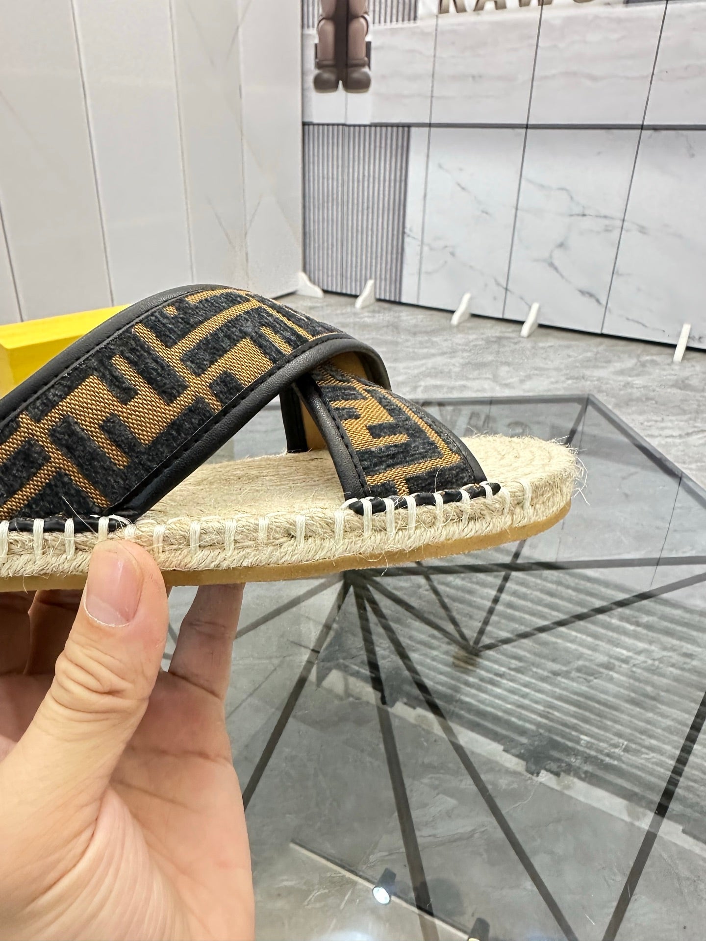 LuxluxHouse Best Quality Sandals Fendi