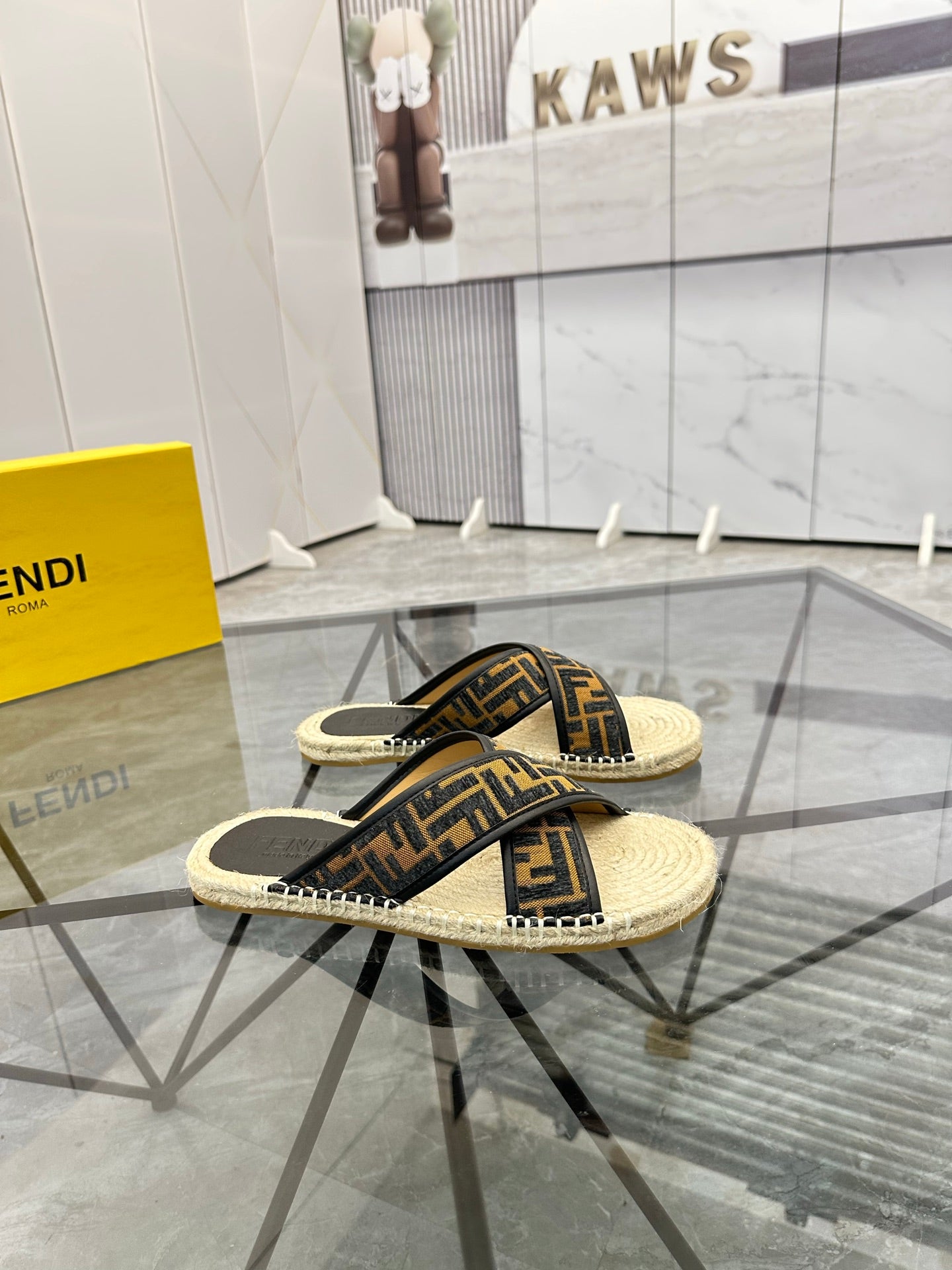 LuxluxHouse Best Quality Sandals Fendi