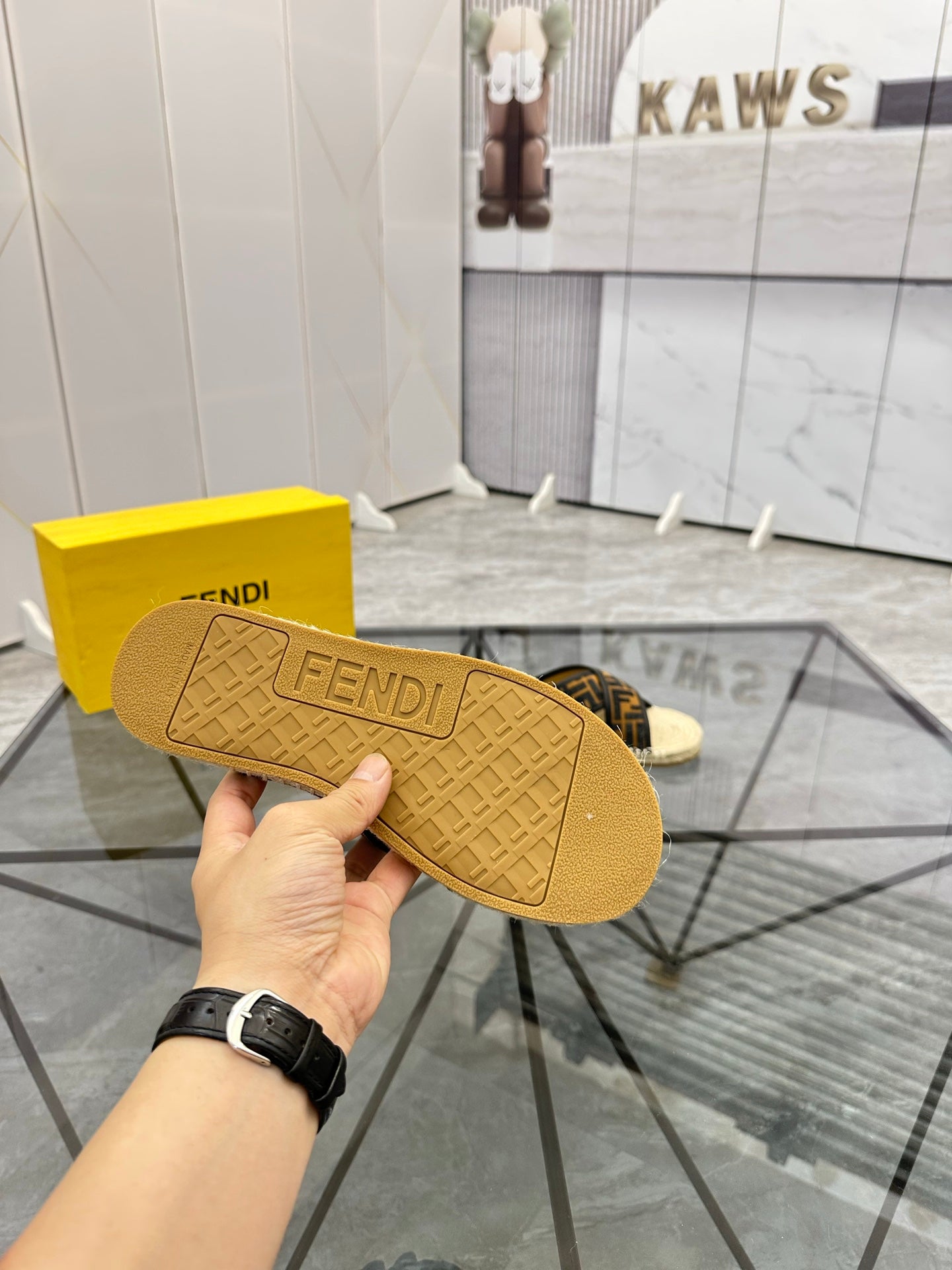 LuxluxHouse Best Quality Sandals Fendi