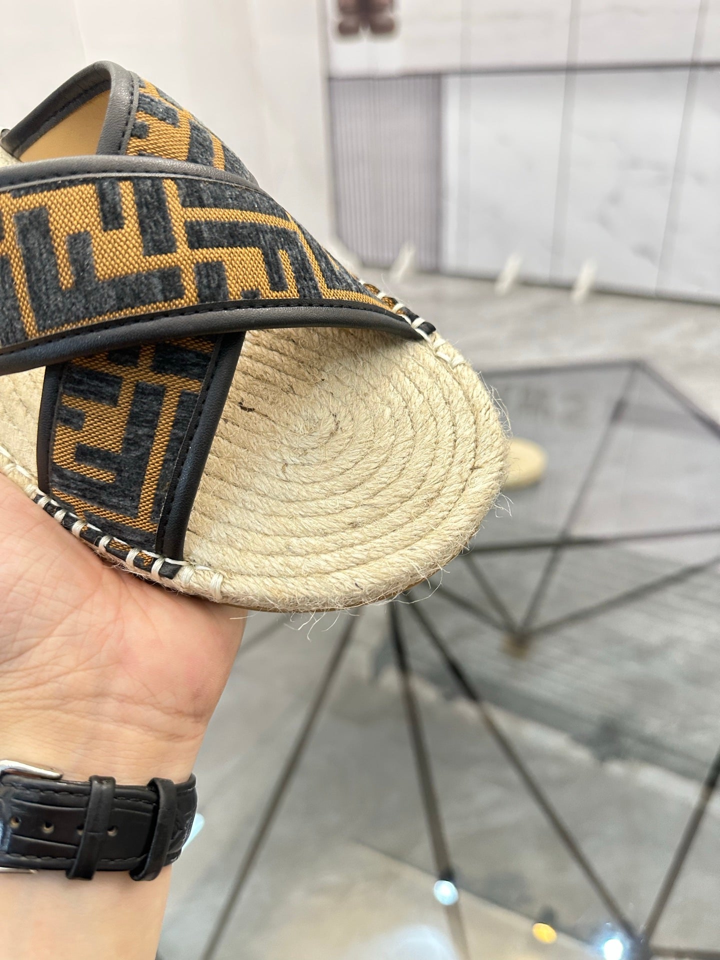 LuxluxHouse Best Quality Sandals Fendi