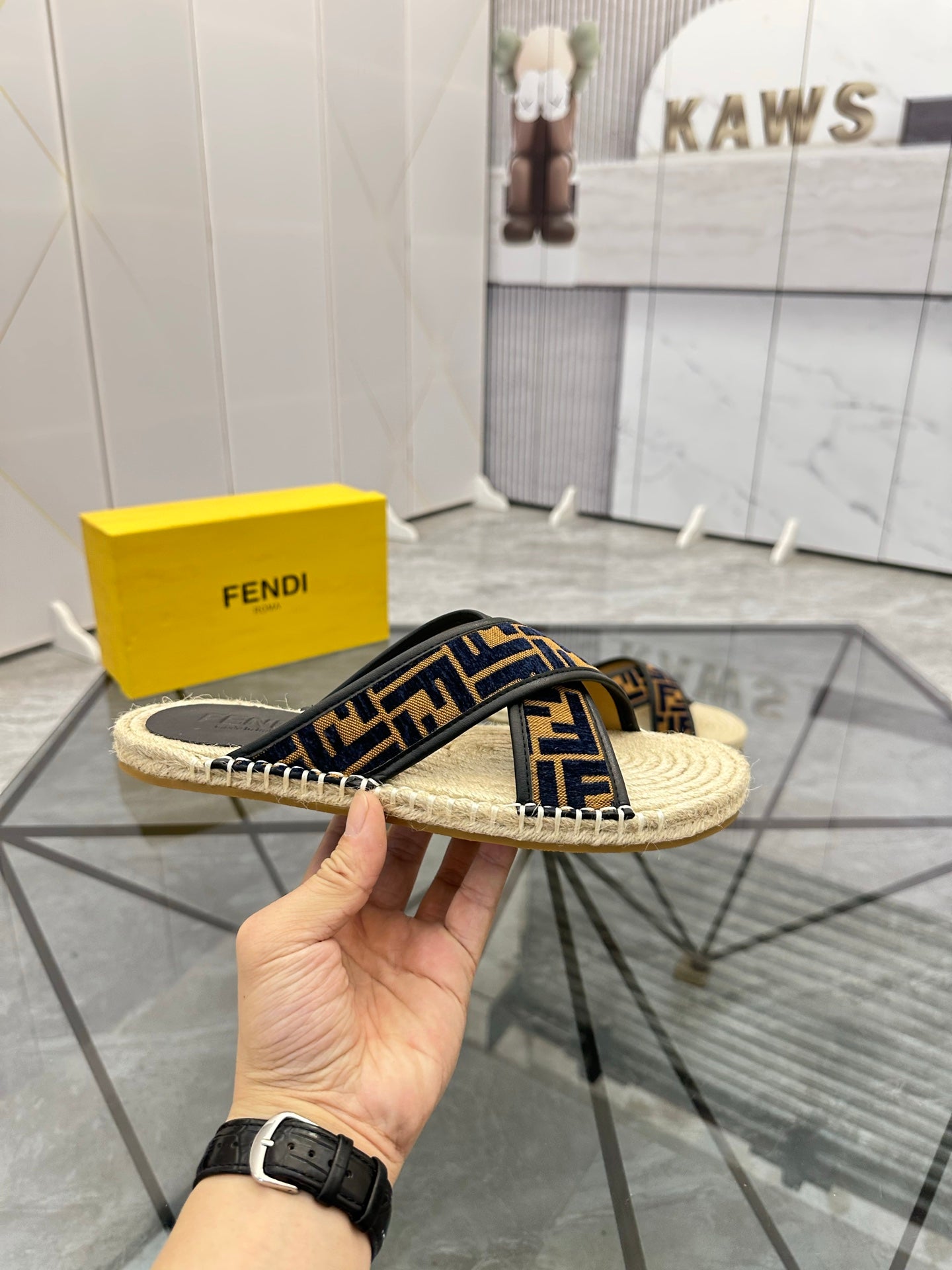 LuxluxHouse Best Quality Sandals Fendi