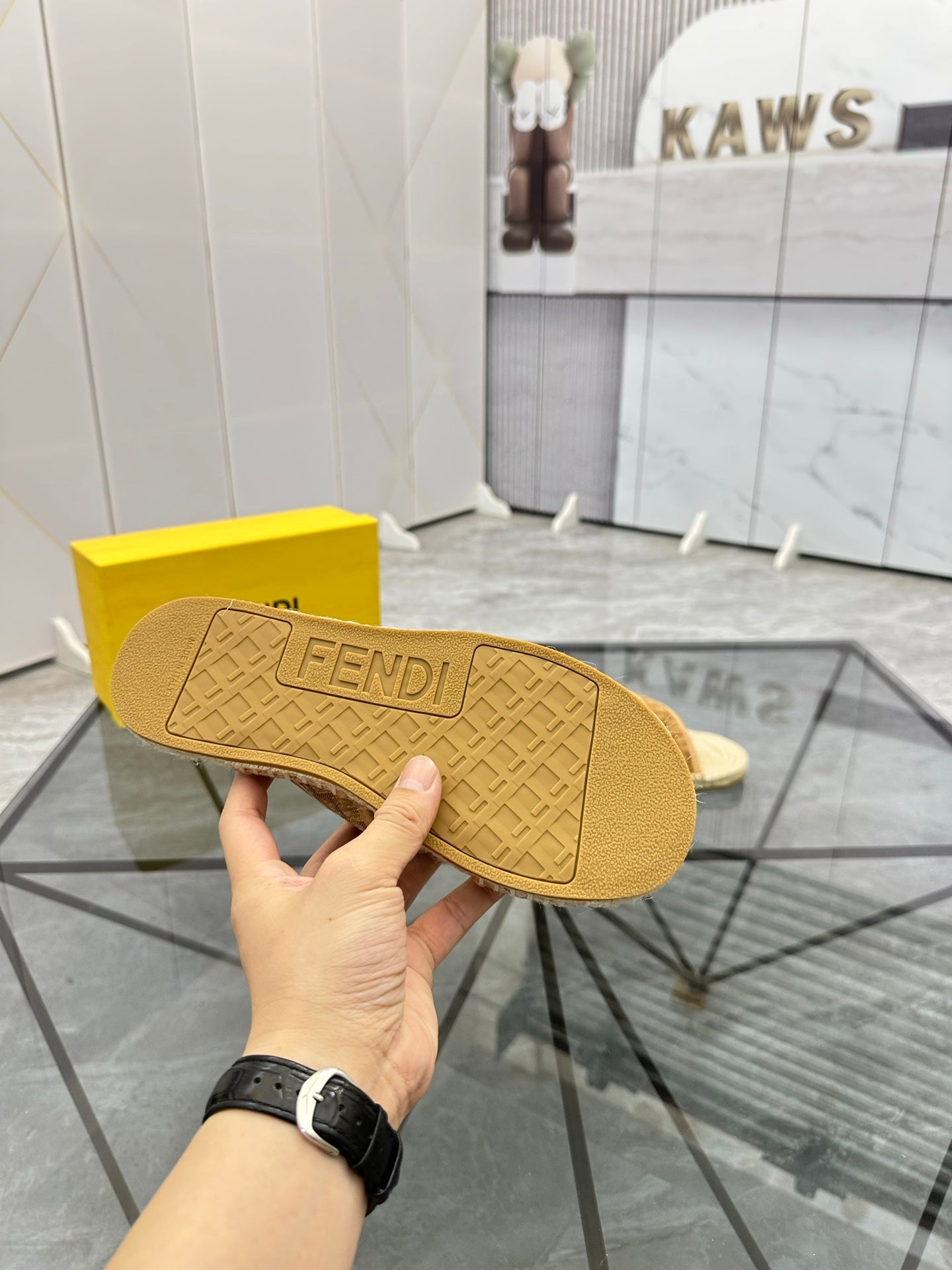 LuxluxHouse Best Quality Sandals Fendi