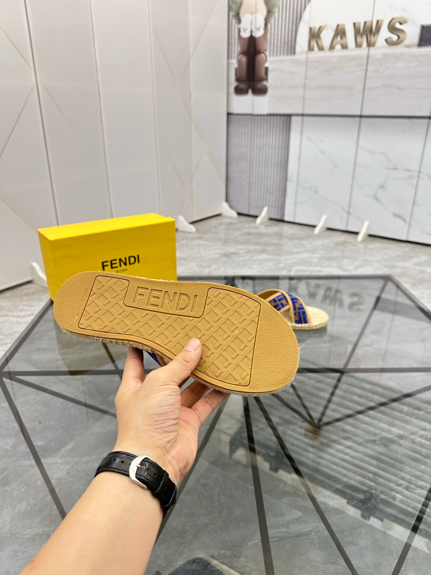 LuxluxHouse Best Quality Sandals Fendi