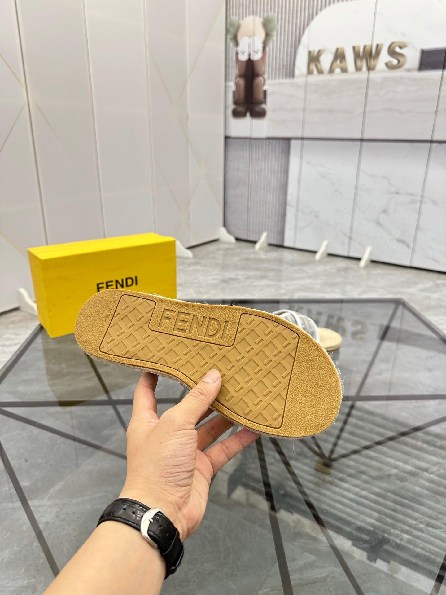 LuxluxHouse Best Quality Sandals Fendi