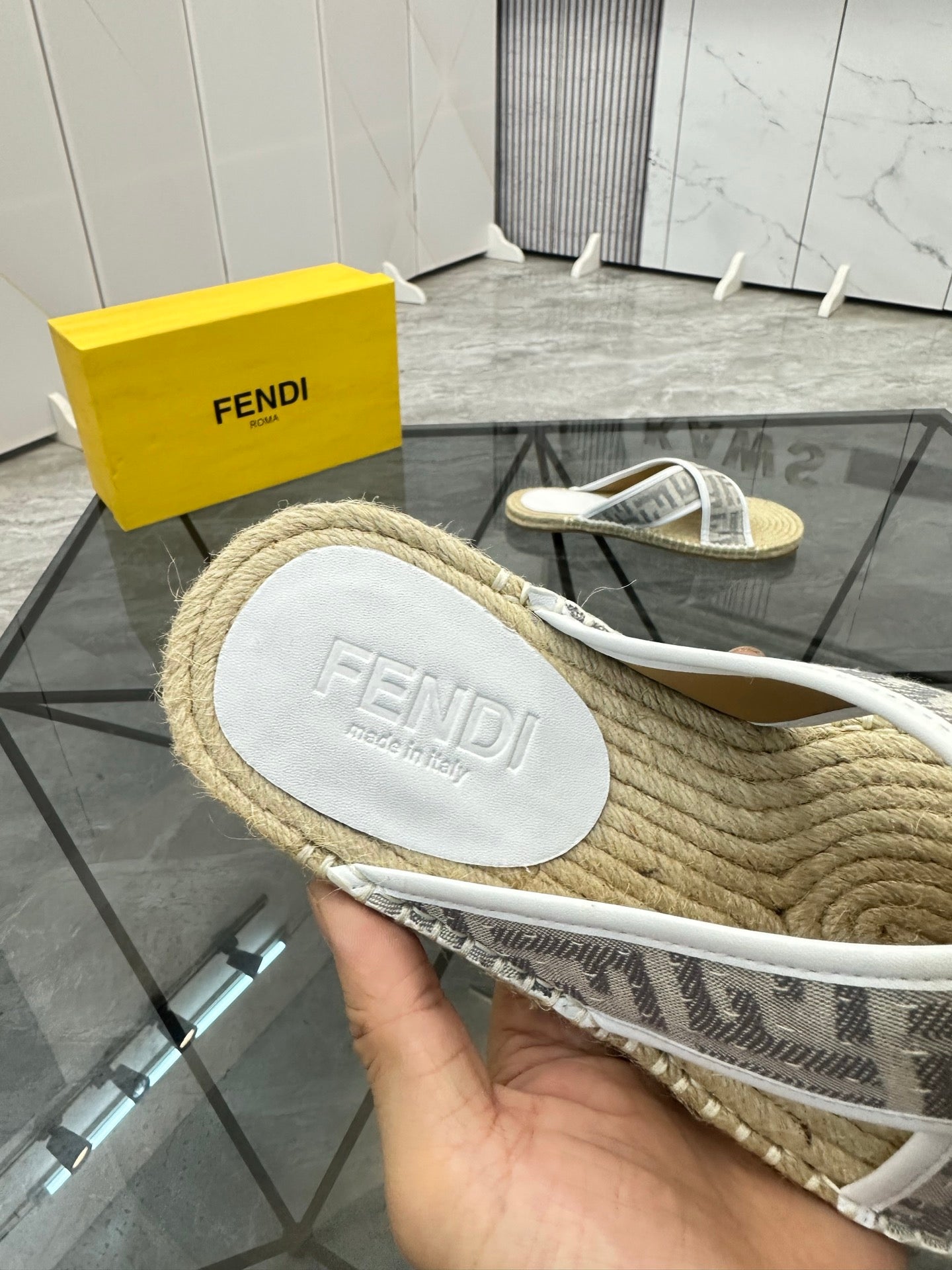 LuxluxHouse Best Quality Sandals Fendi