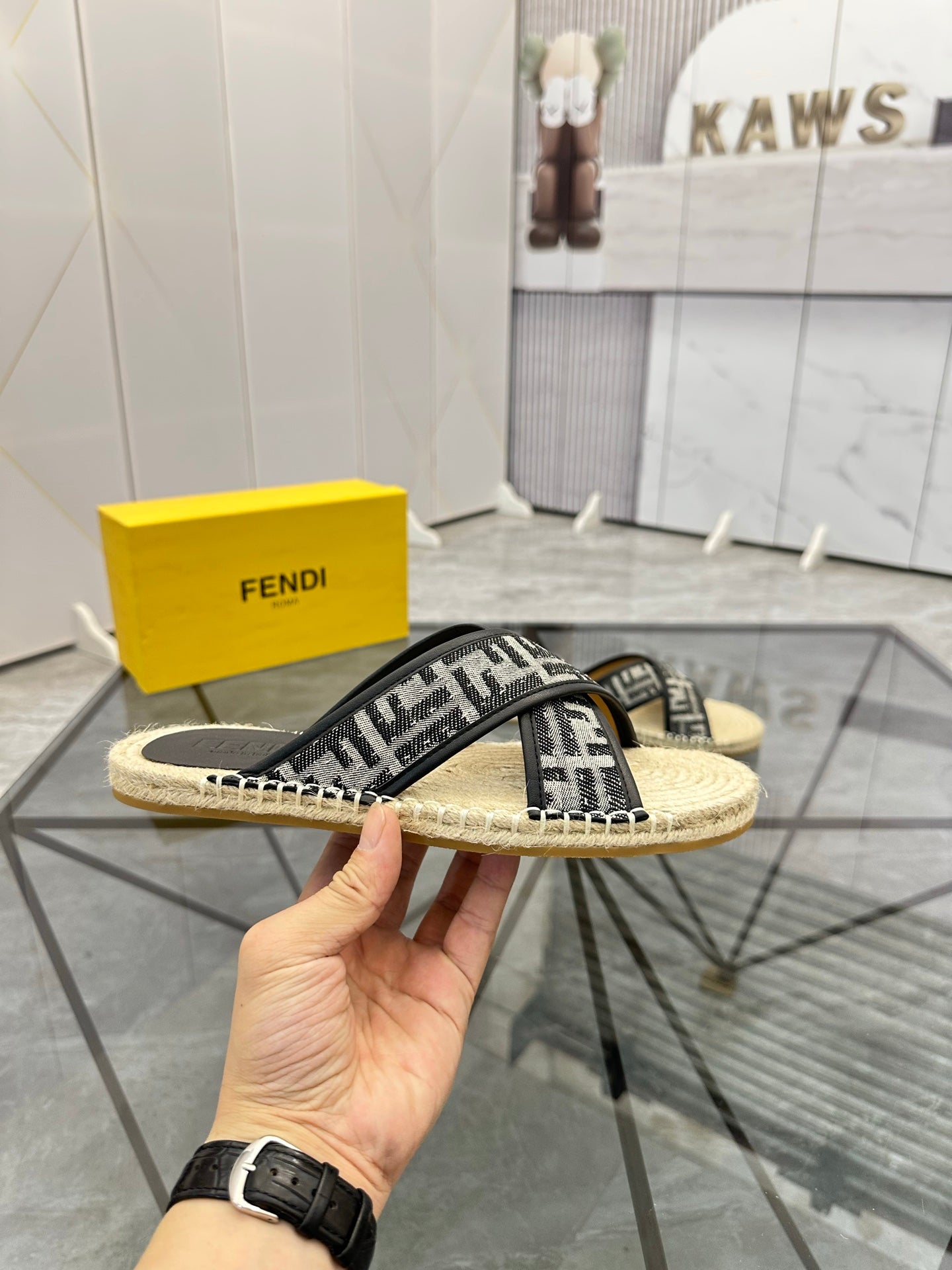 LuxluxHouse Best Quality Sandals Fendi