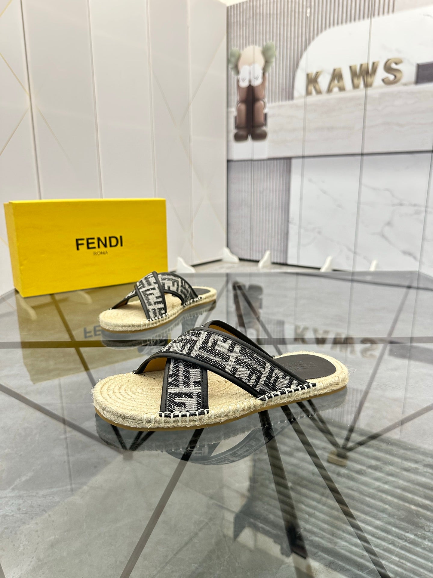 LuxluxHouse Best Quality Sandals Fendi