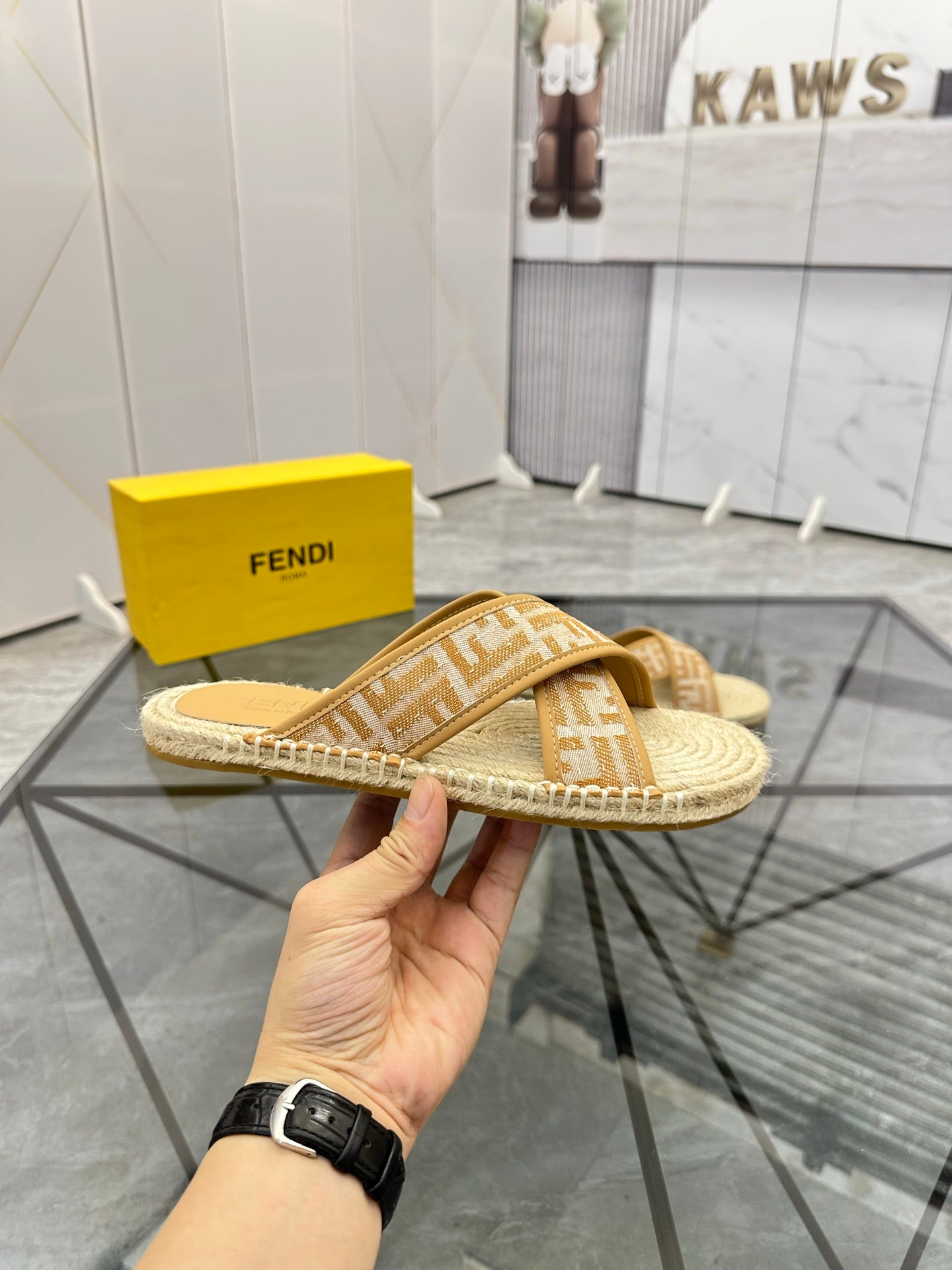 LuxluxHouse Best Quality Sandals Fendi