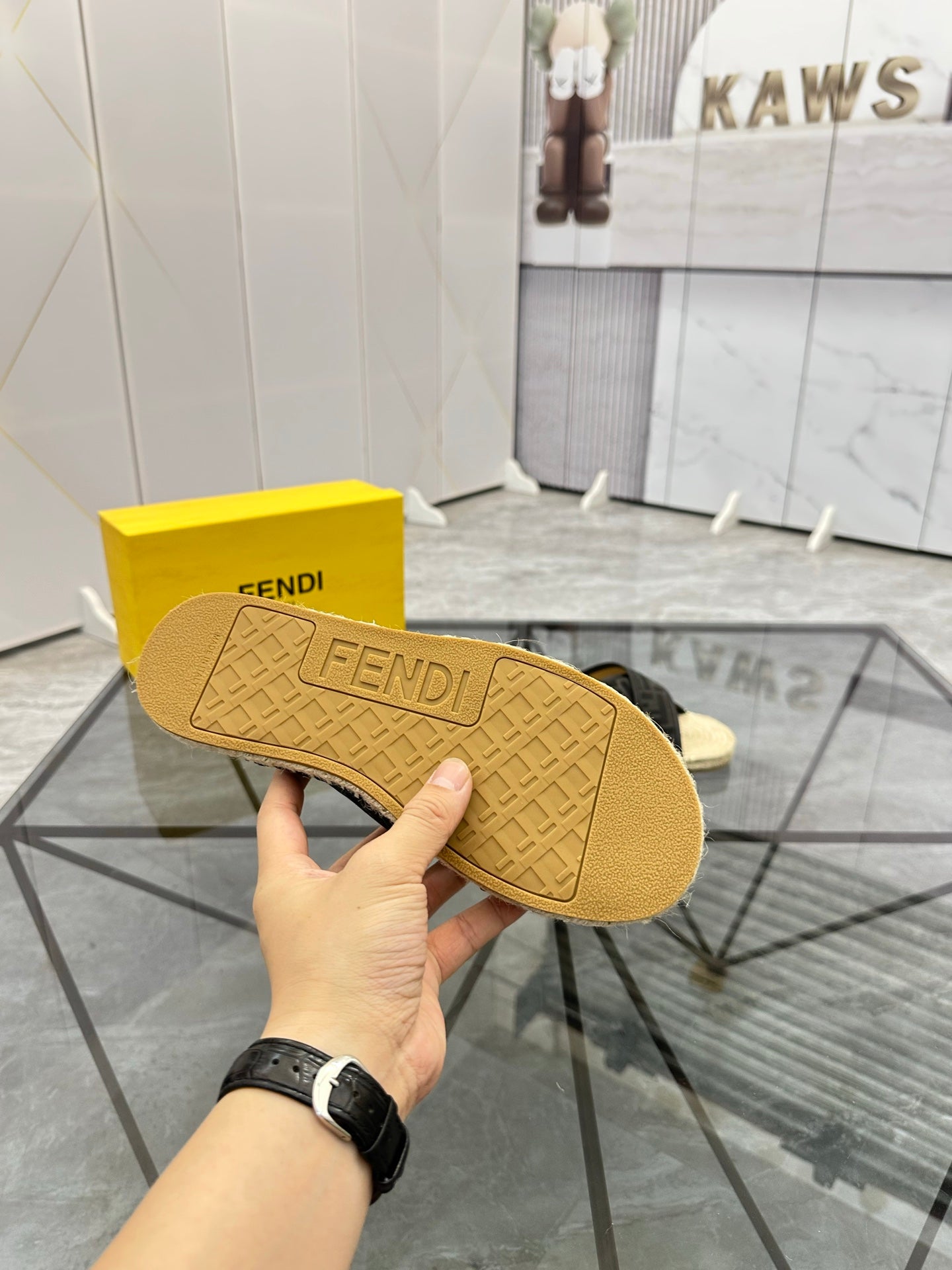 LuxluxHouse Best Quality Sandals Fendi