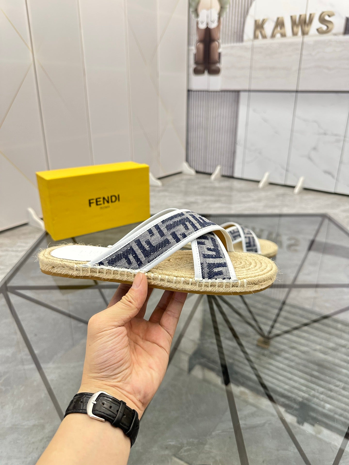 LuxluxHouse Best Quality Sandals Fendi