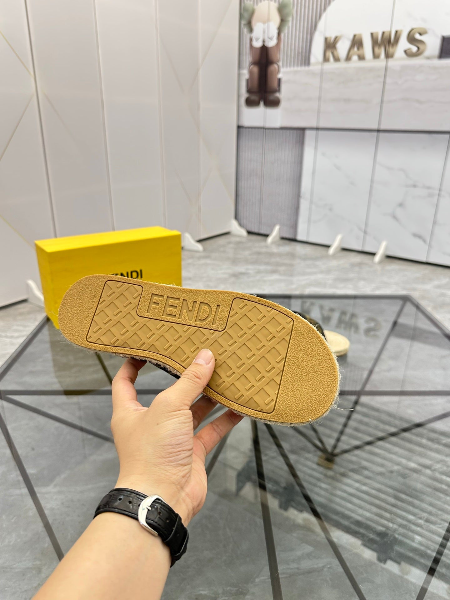 LuxluxHouse Best Quality Sandals Fendi