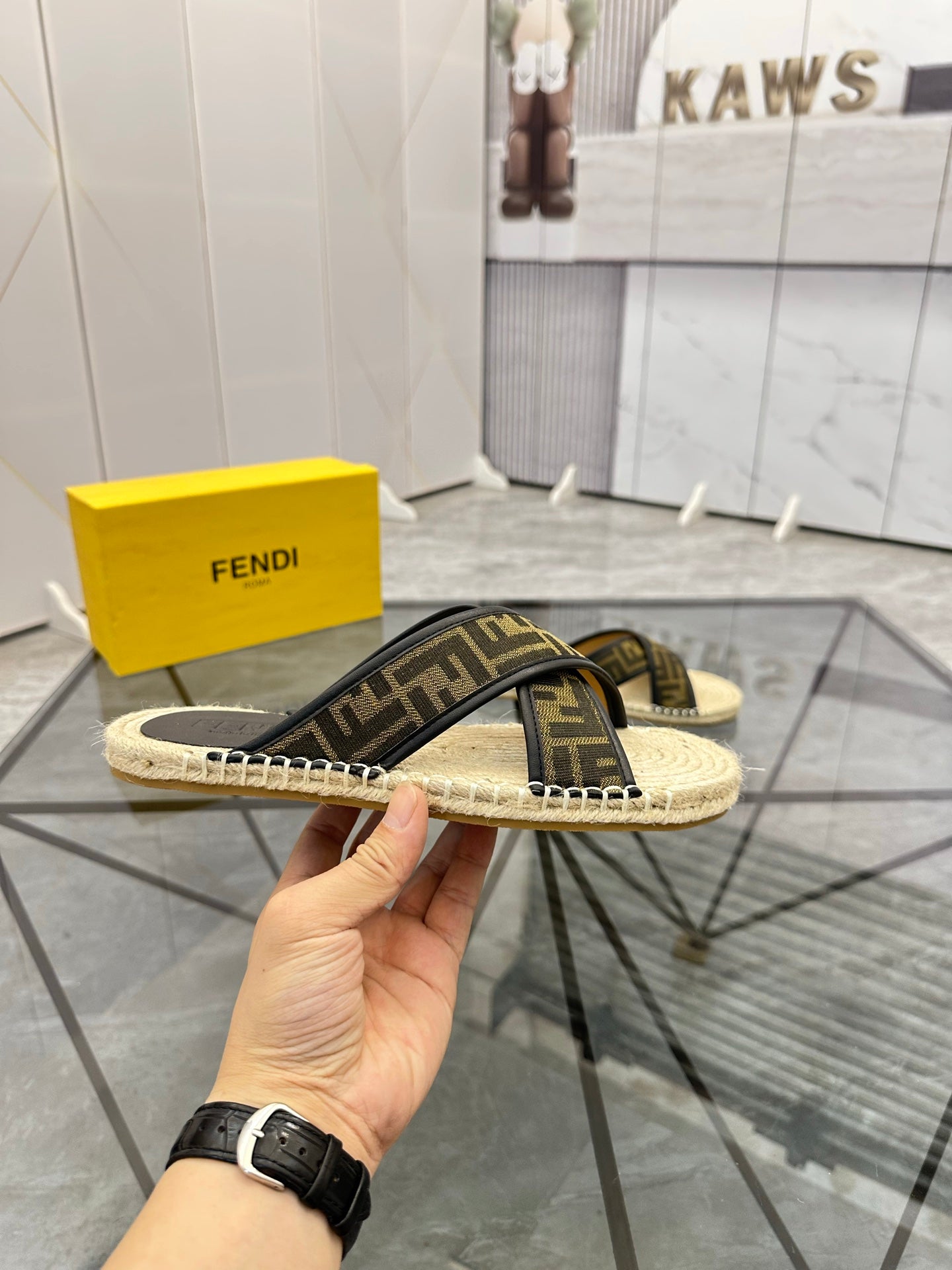 LuxluxHouse Best Quality Sandals Fendi