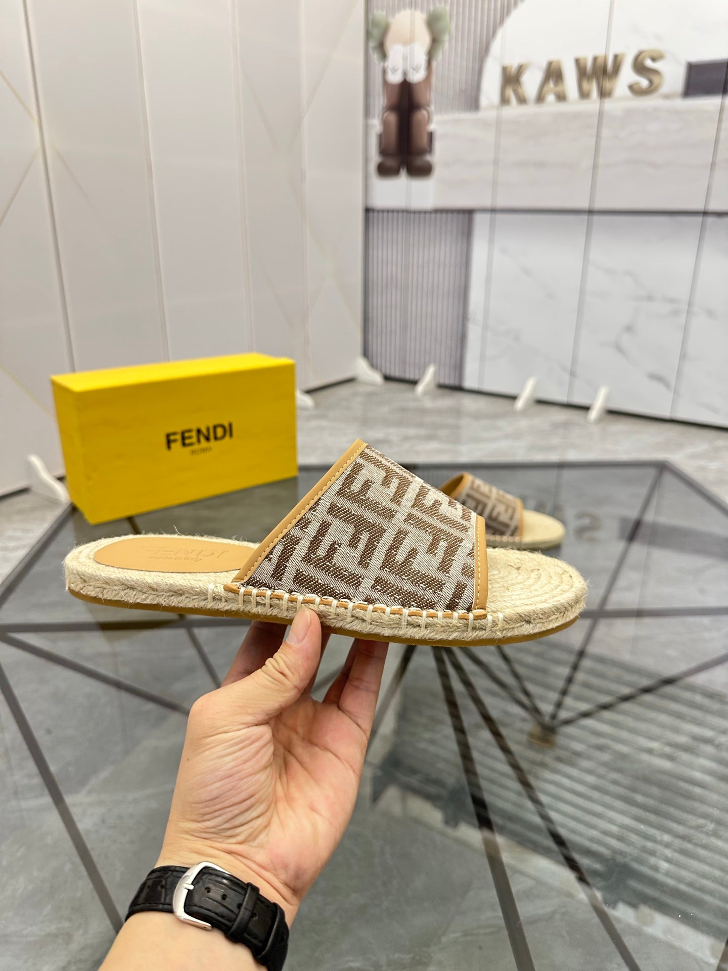 LuxluxHouse Best Quality Sandals Fendi