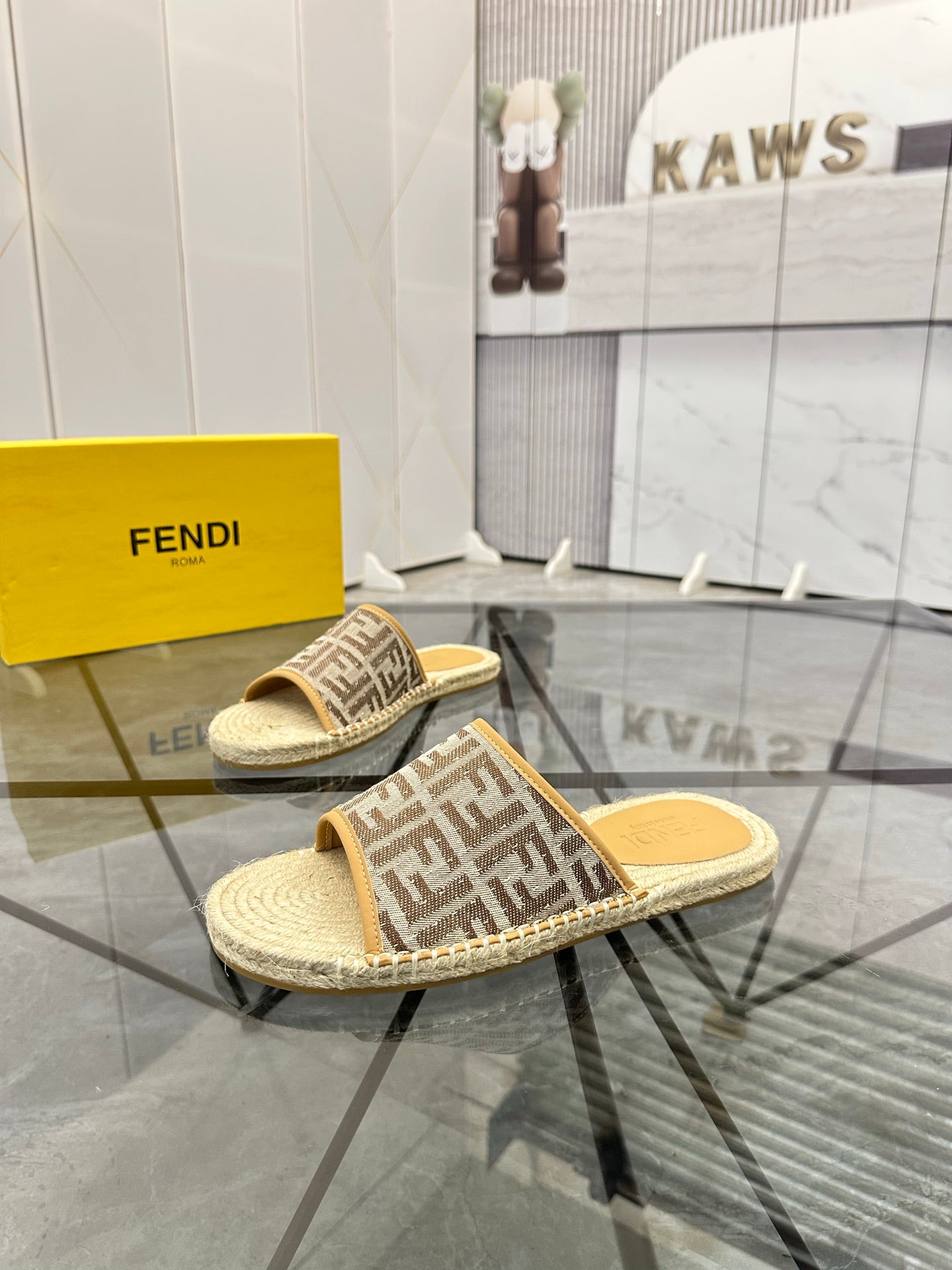 LuxluxHouse Best Quality Sandals Fendi
