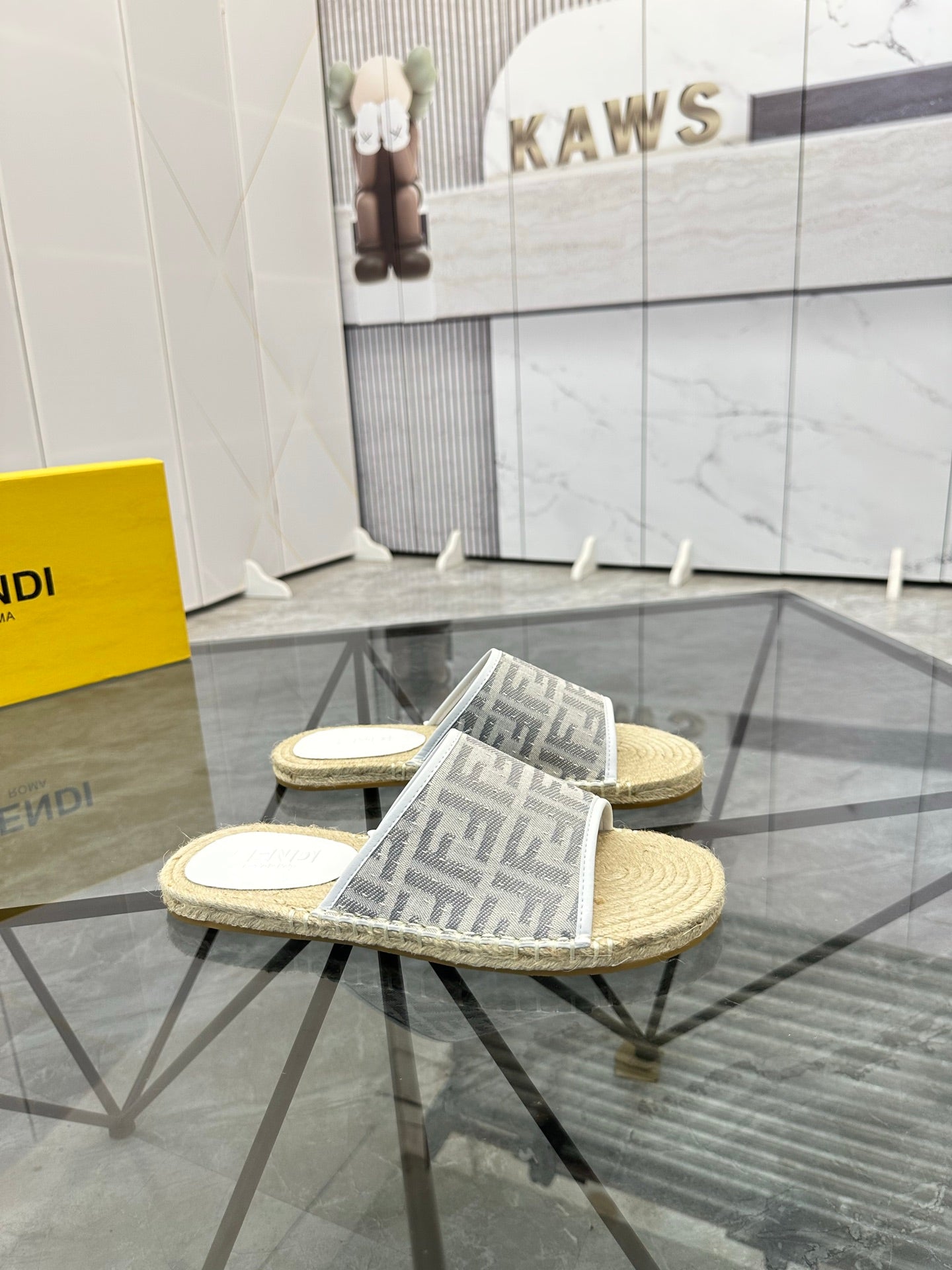 LuxluxHouse Best Quality Sandals Fendi