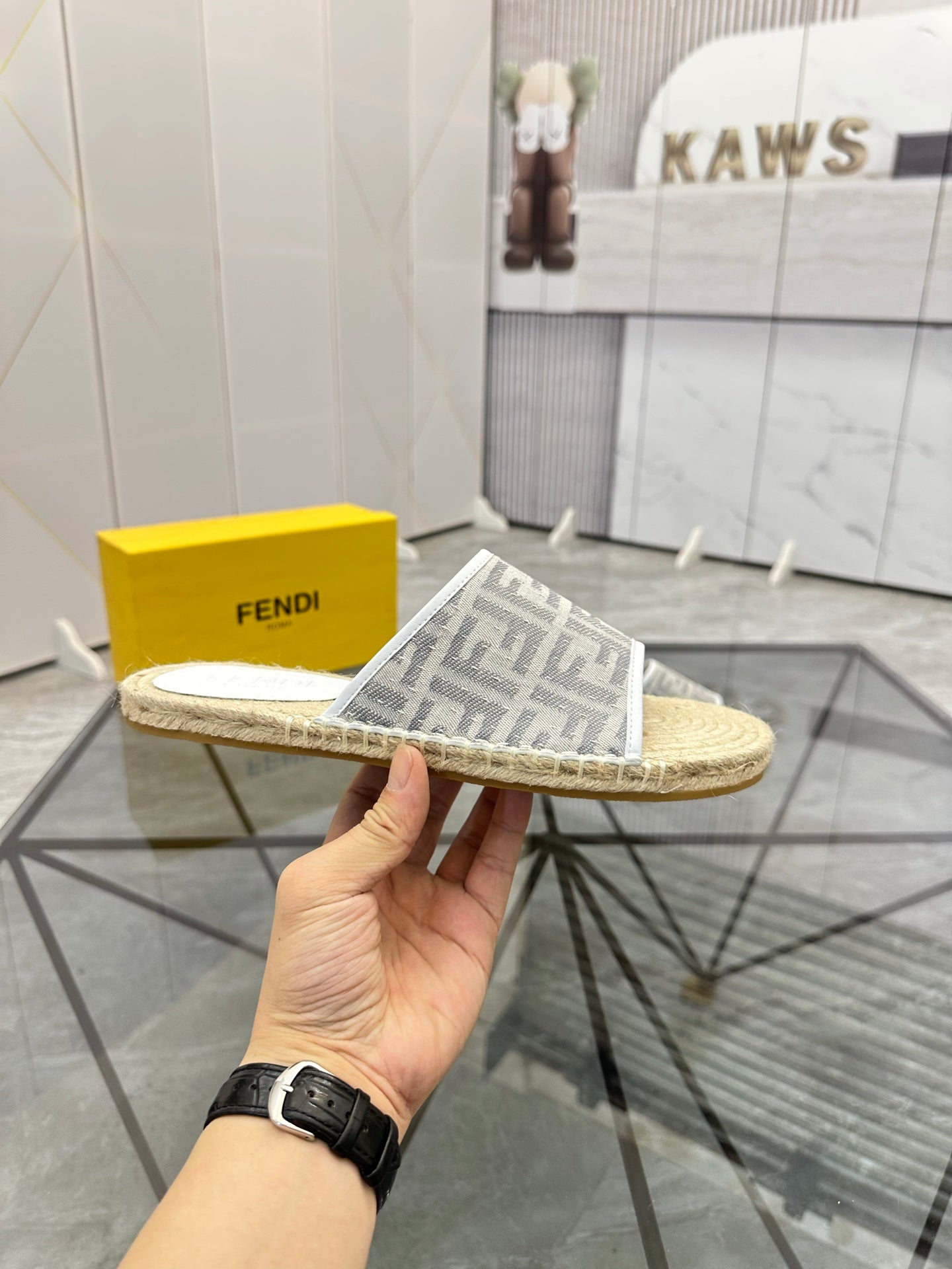 LuxluxHouse Best Quality Sandals Fendi