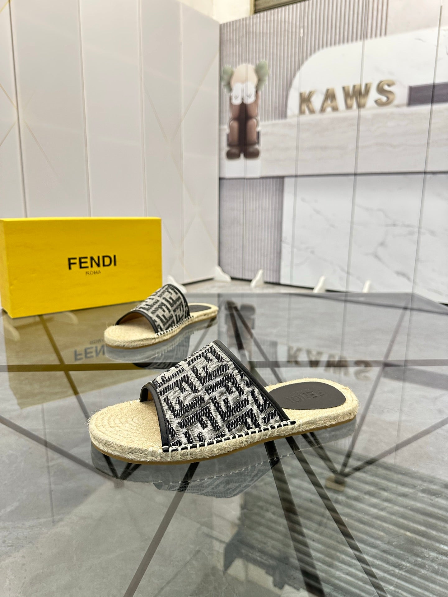 LuxluxHouse Best Quality Sandals Fendi