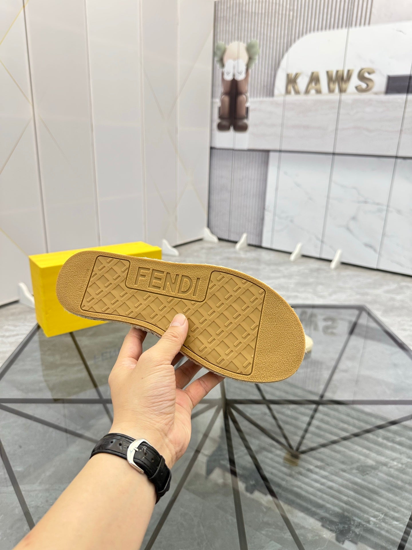 LuxluxHouse Best Quality Sandals Fendi