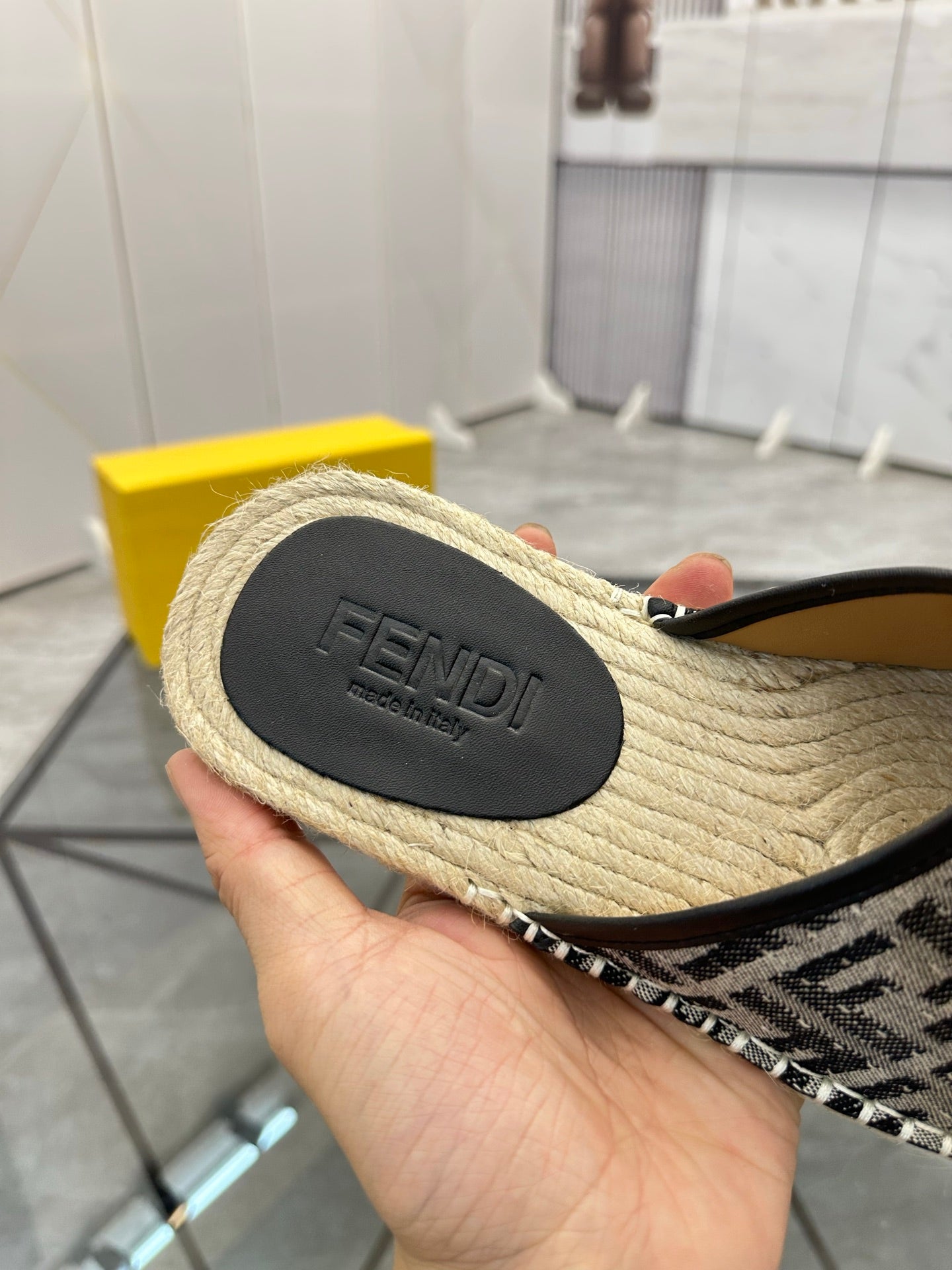 LuxluxHouse Best Quality Sandals Fendi