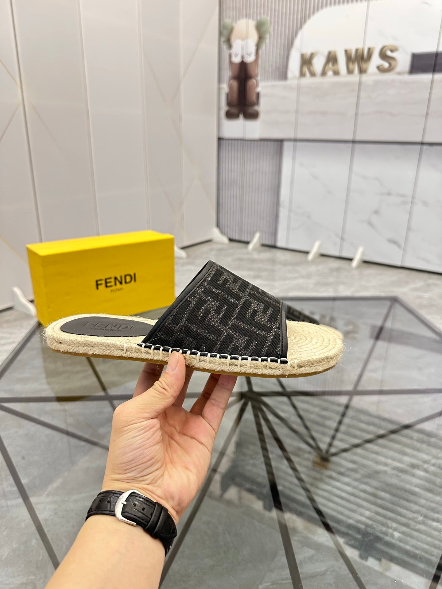 LuxluxHouse Best Quality Sandals Fendi