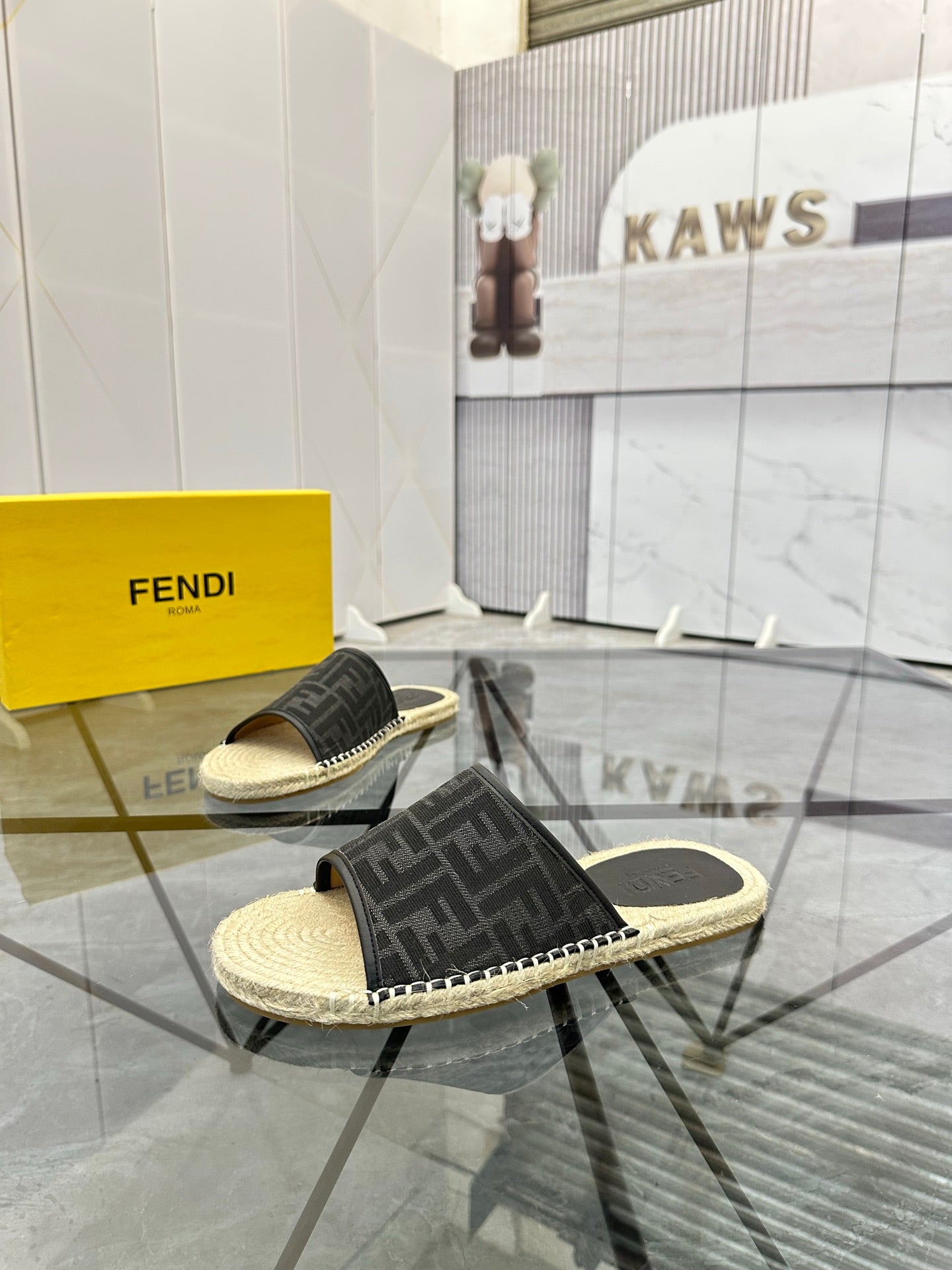 LuxluxHouse Best Quality Sandals Fendi