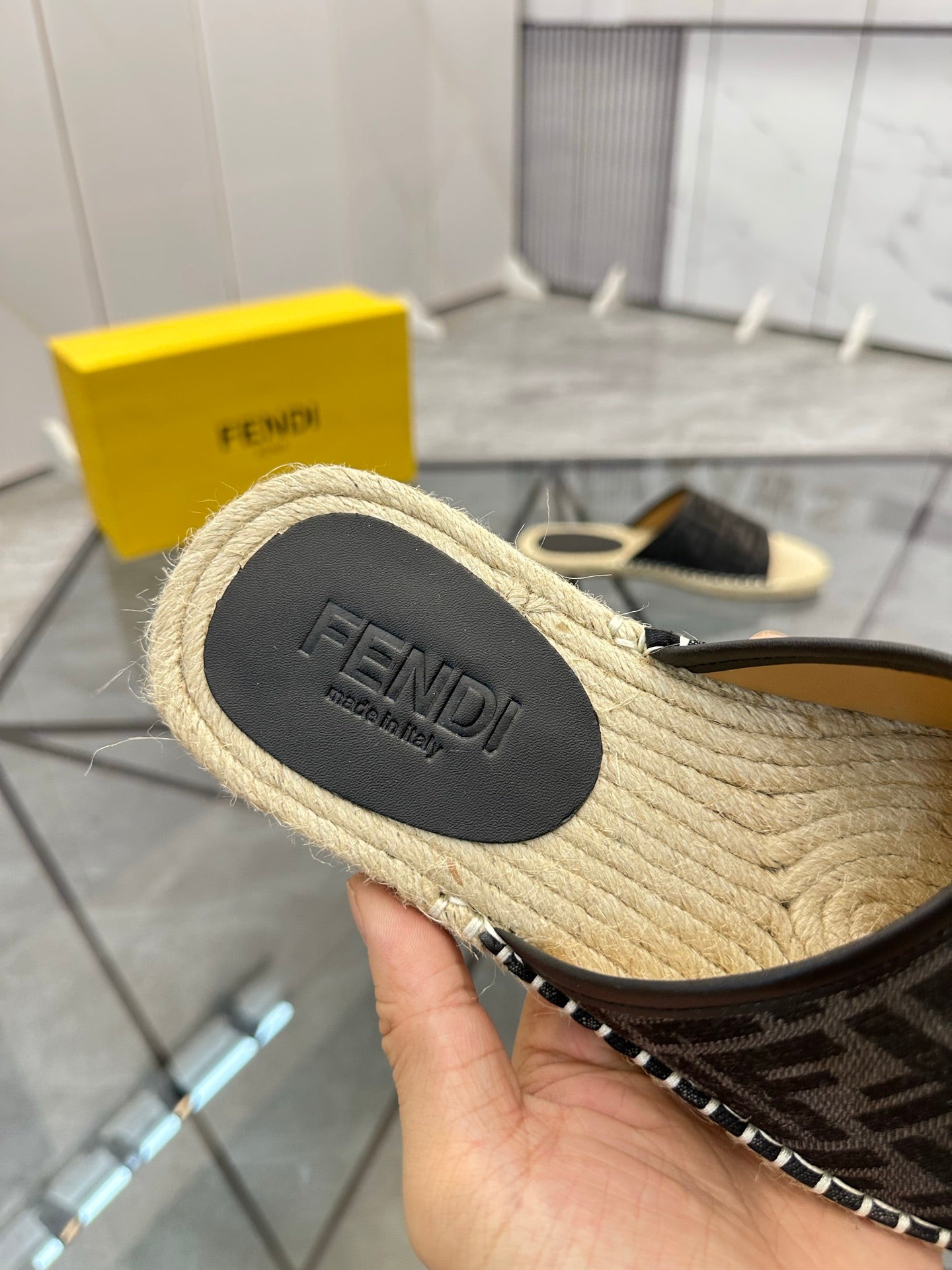 LuxluxHouse Best Quality Sandals Fendi