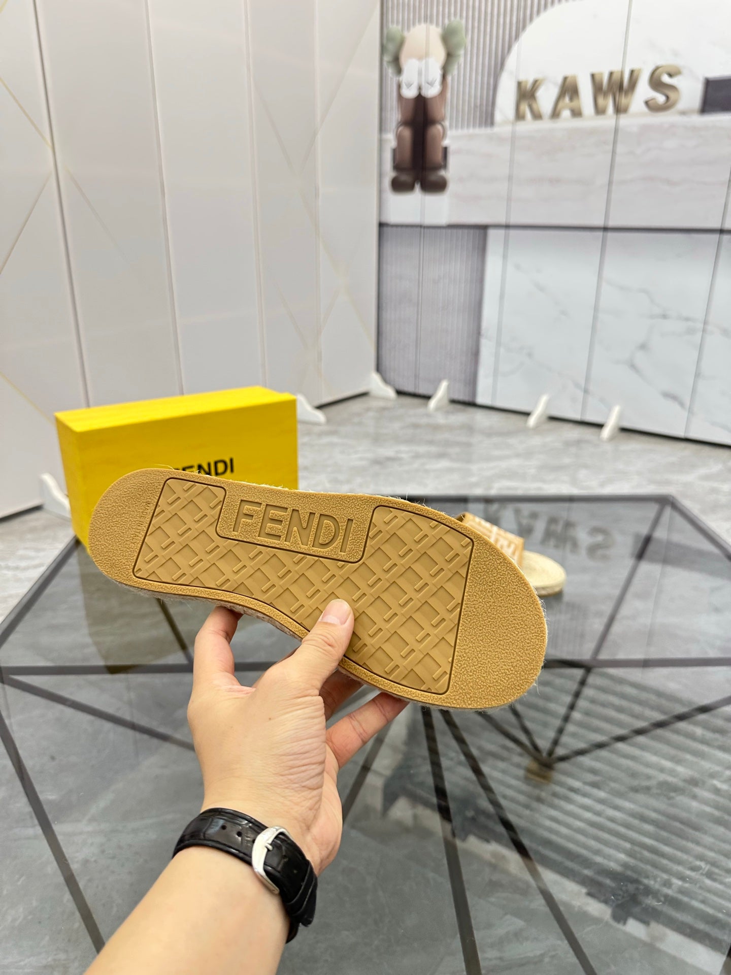 LuxluxHouse Best Quality Sandals Fendi