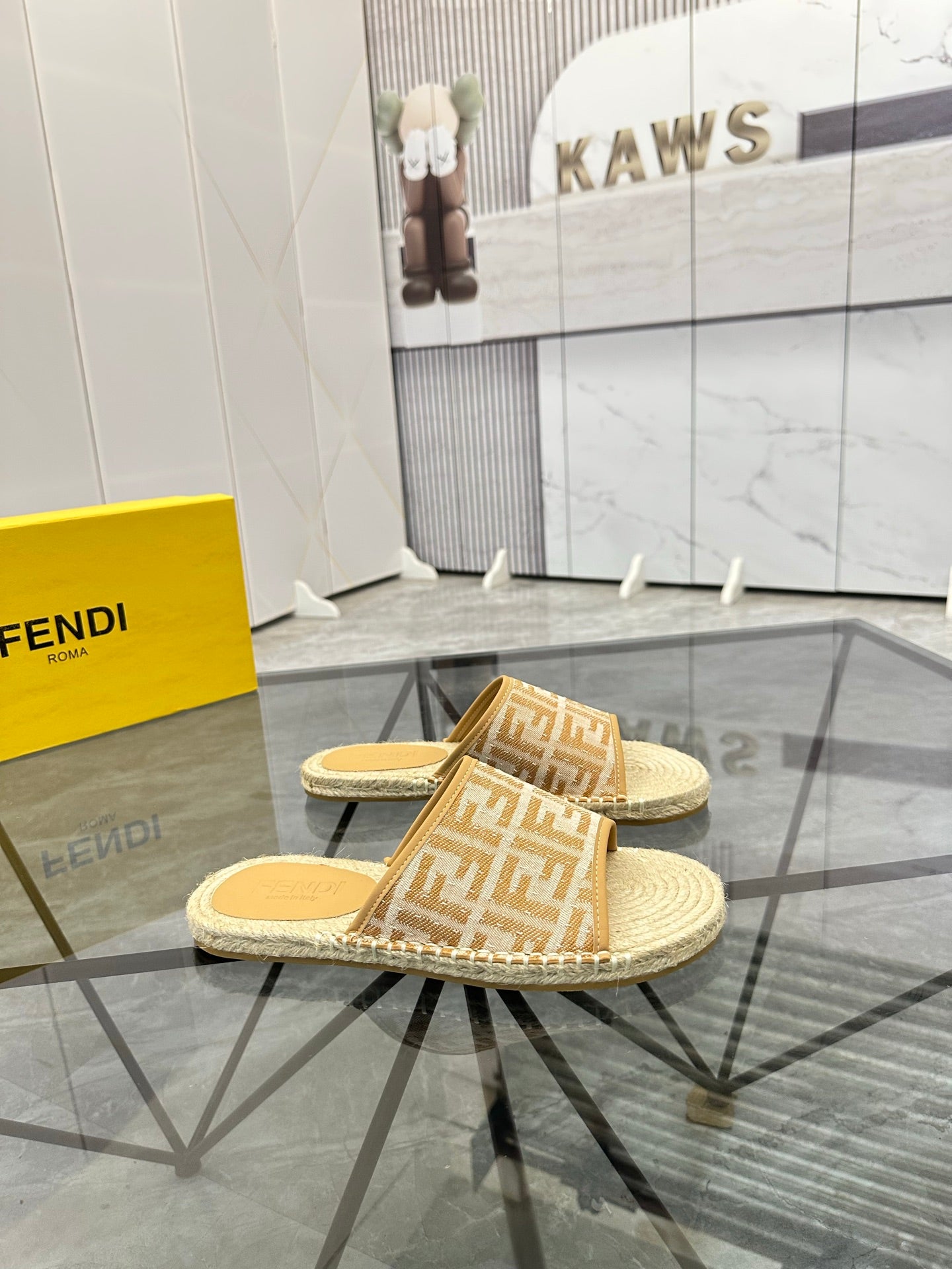 LuxluxHouse Best Quality Sandals Fendi