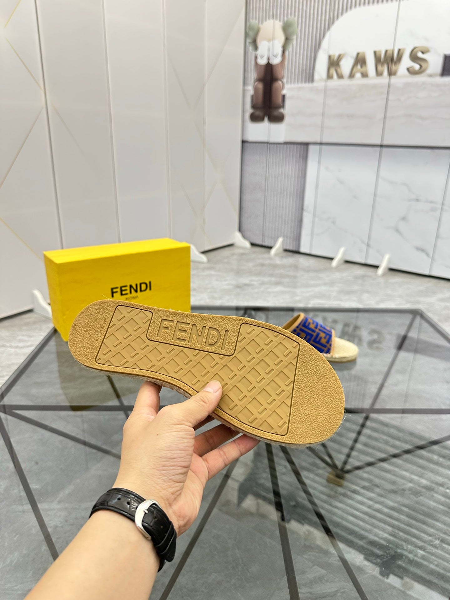 LuxluxHouse Best Quality Sandals Fendi