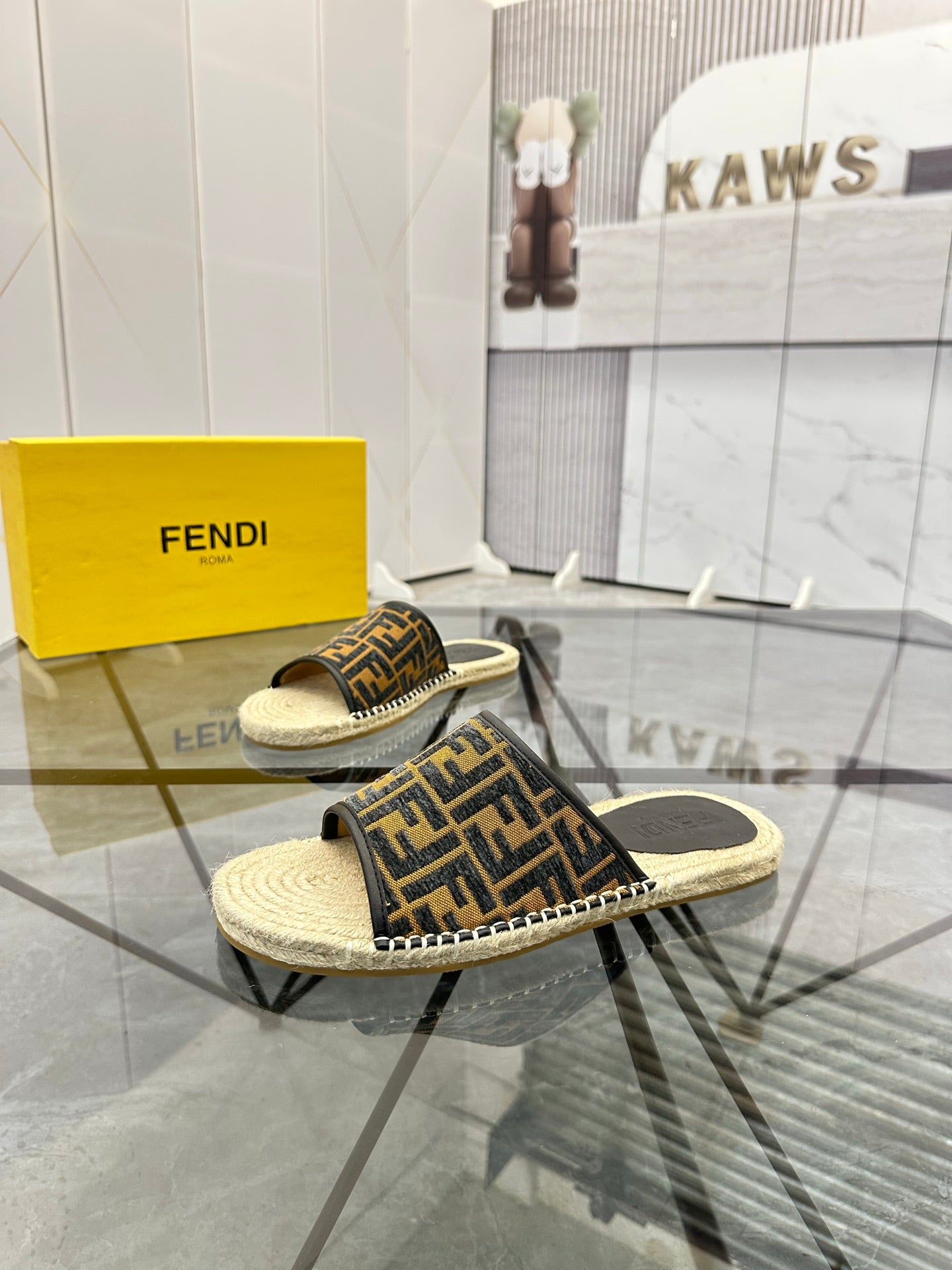 LuxluxHouse Best Quality Sandals Fendi
