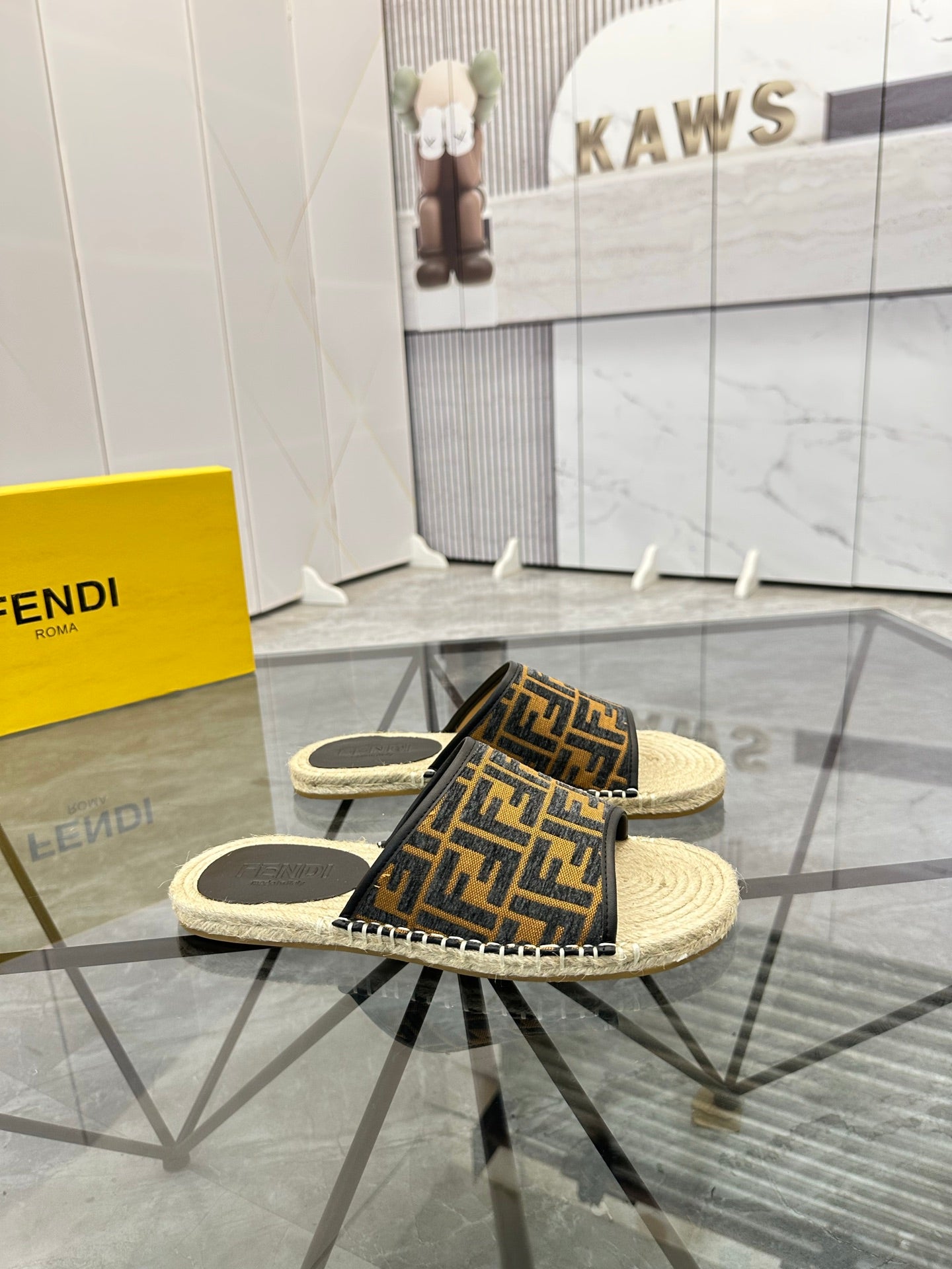 LuxluxHouse Best Quality Sandals Fendi