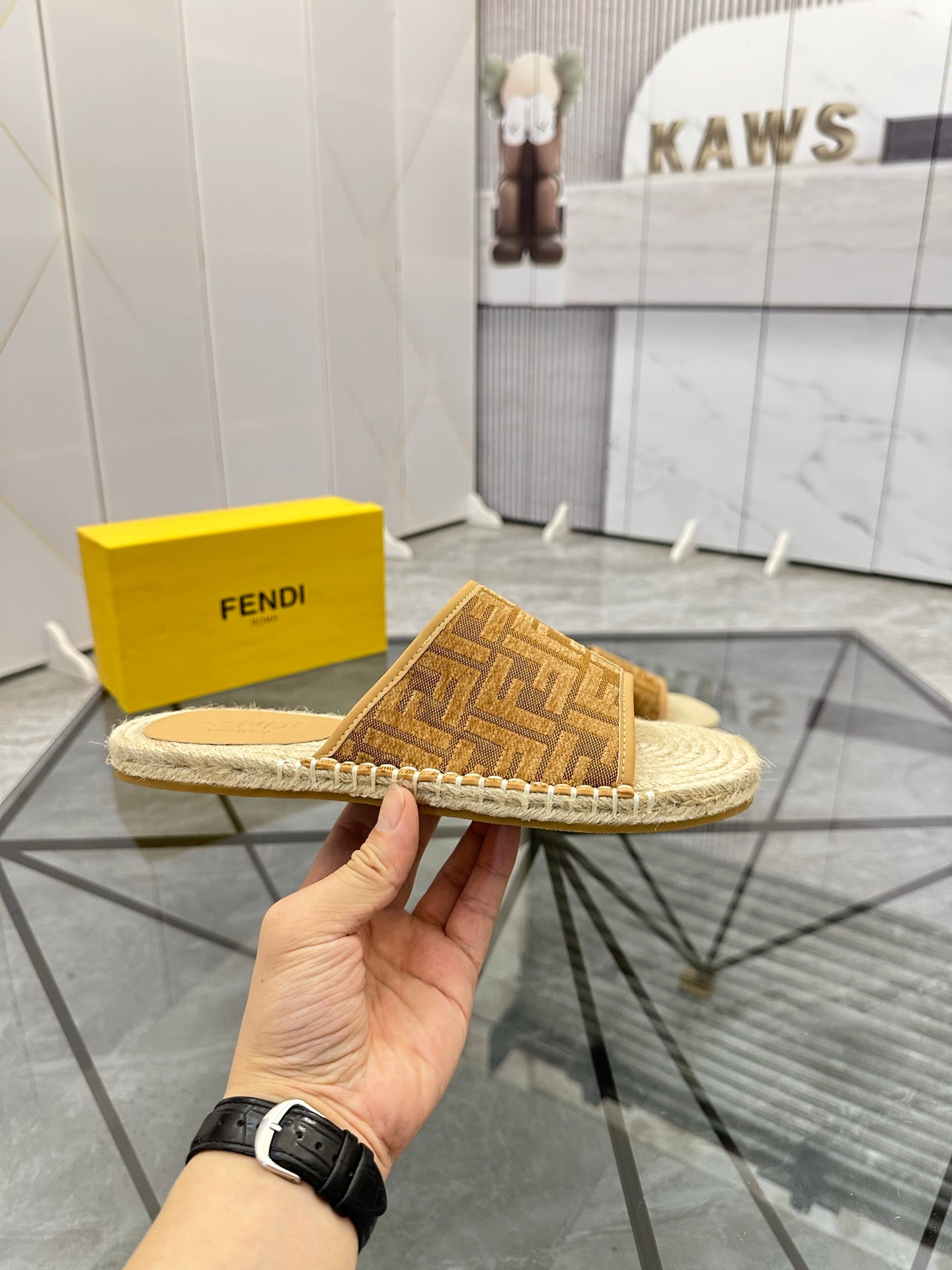 LuxluxHouse Best Quality Sandals Fendi