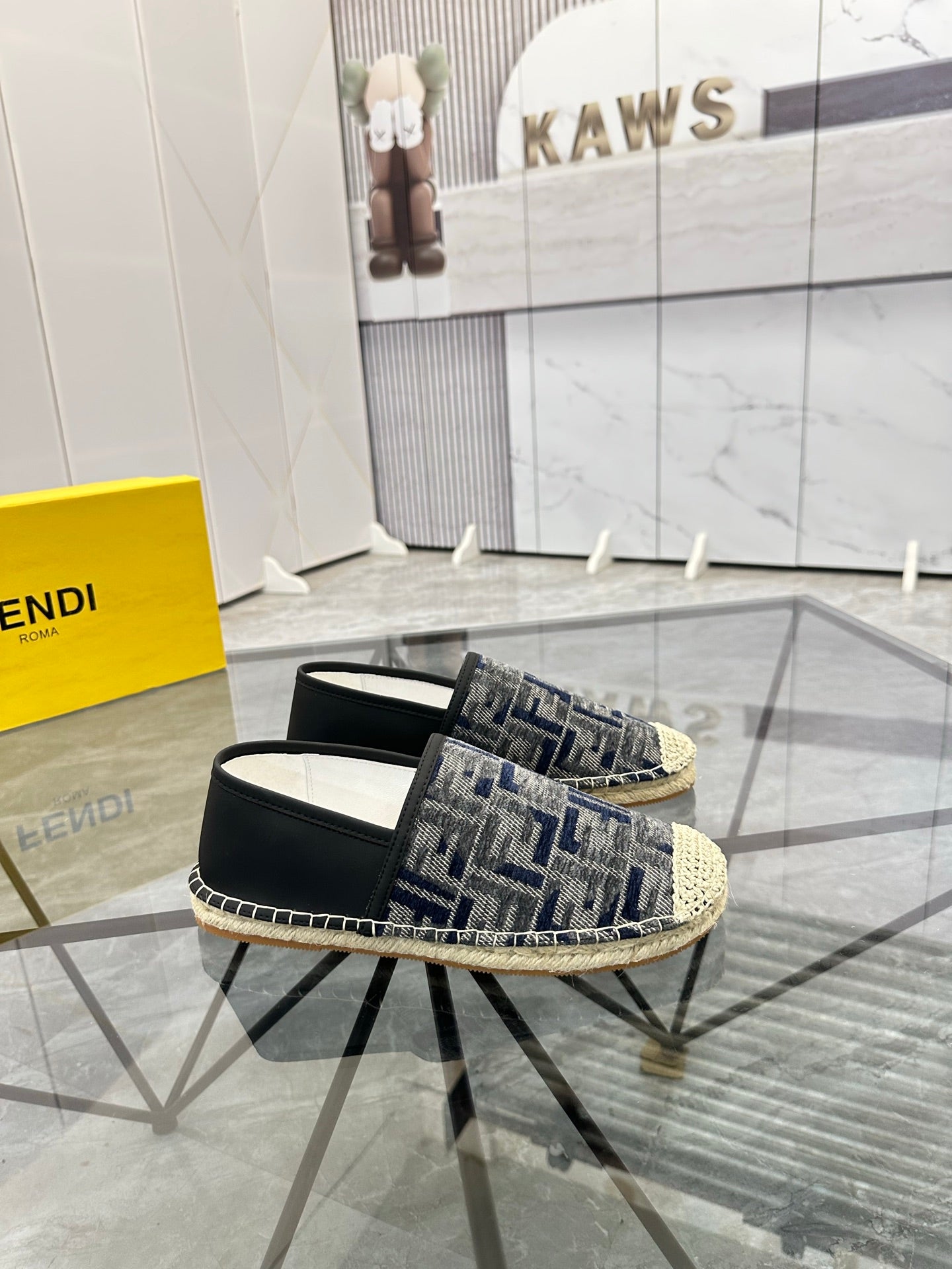 LuxluxHouse Best Quality Shoes Fendi