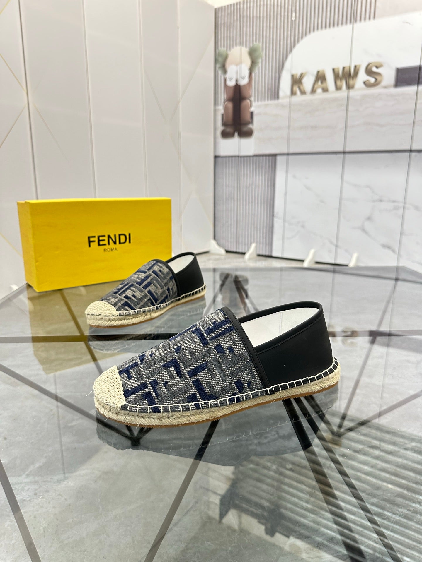 LuxluxHouse Best Quality Shoes Fendi