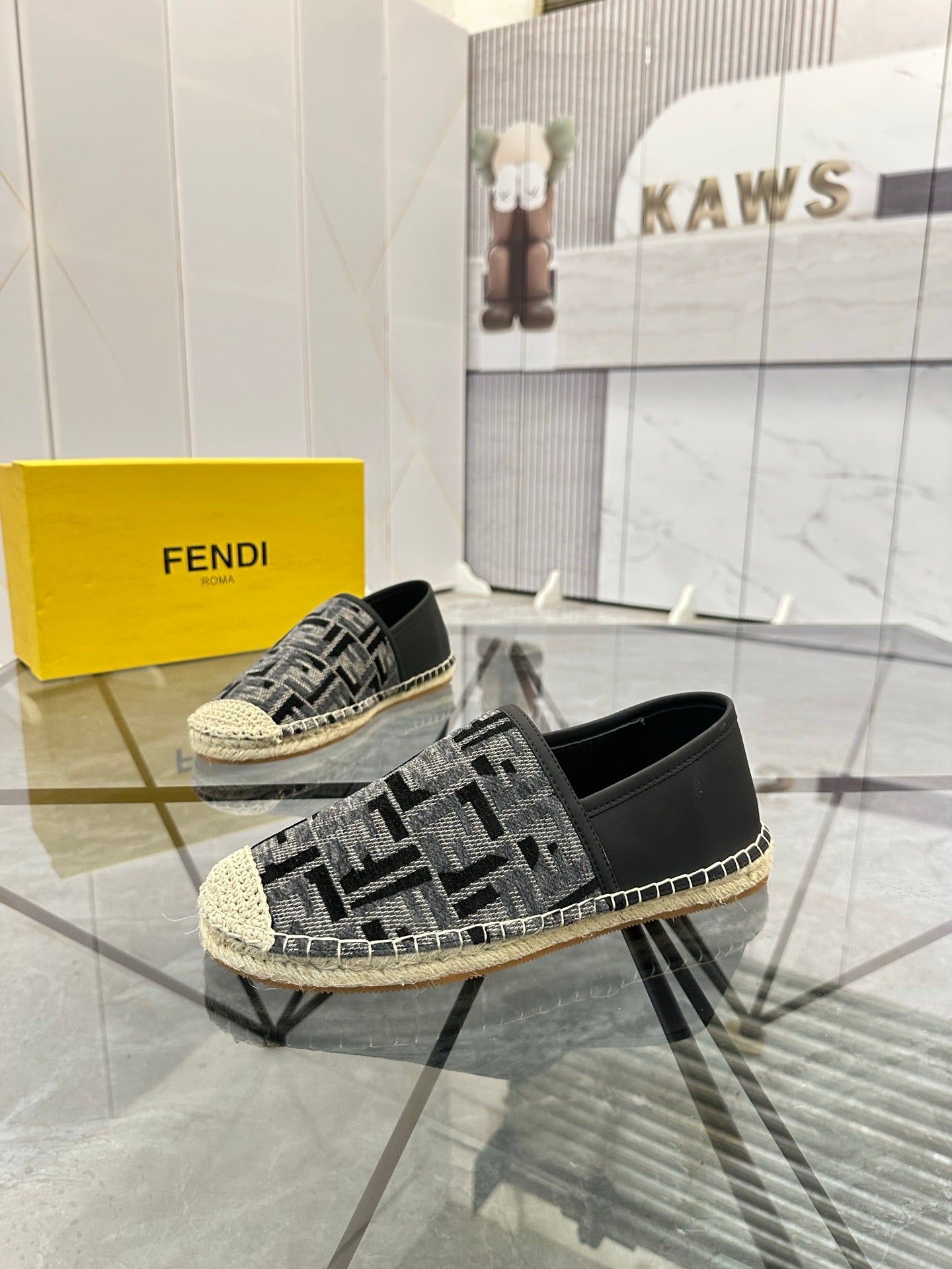 LuxluxHouse Best Quality Shoes Fendi