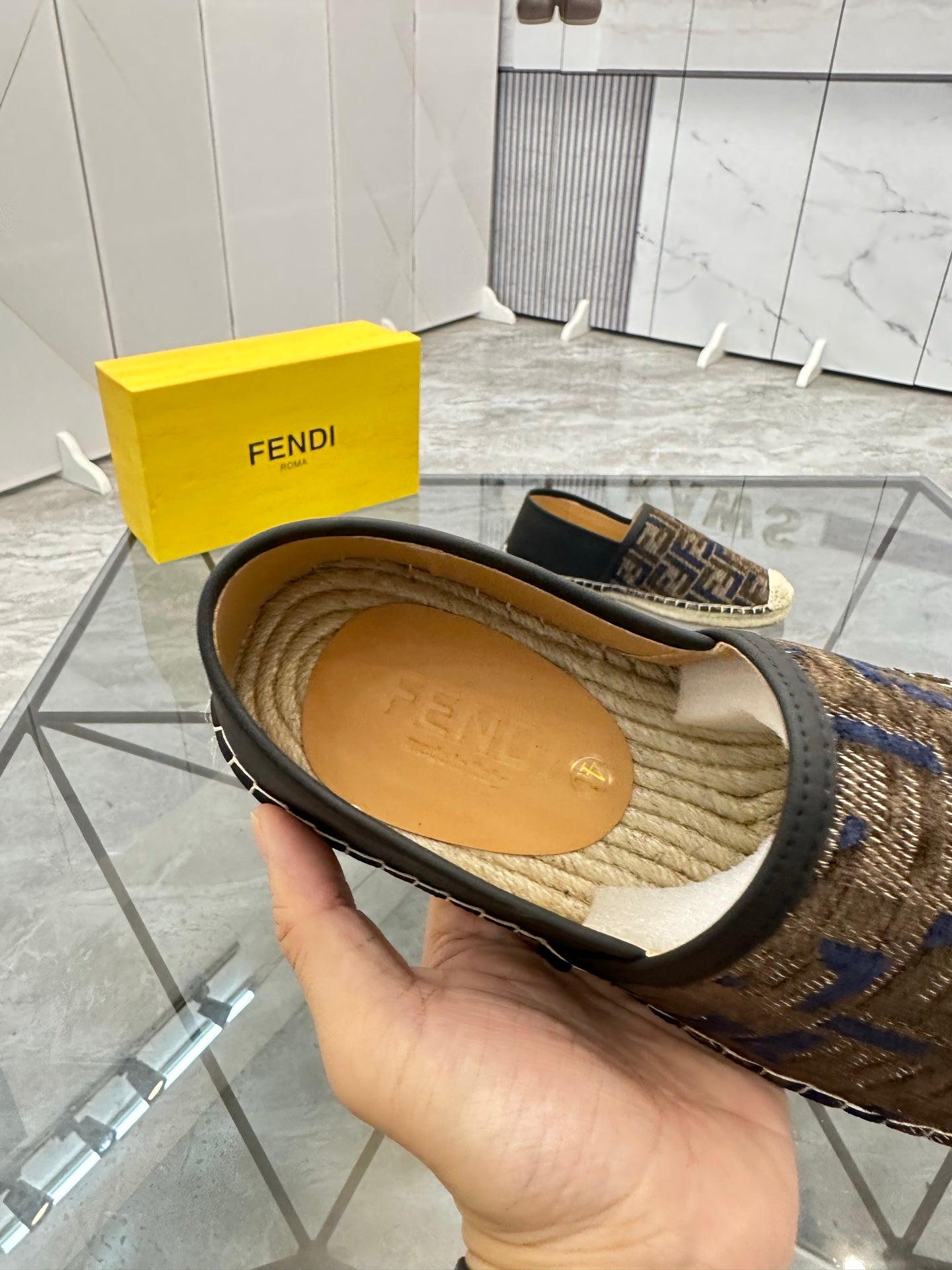 LuxluxHouse Best Quality Shoes Fendi