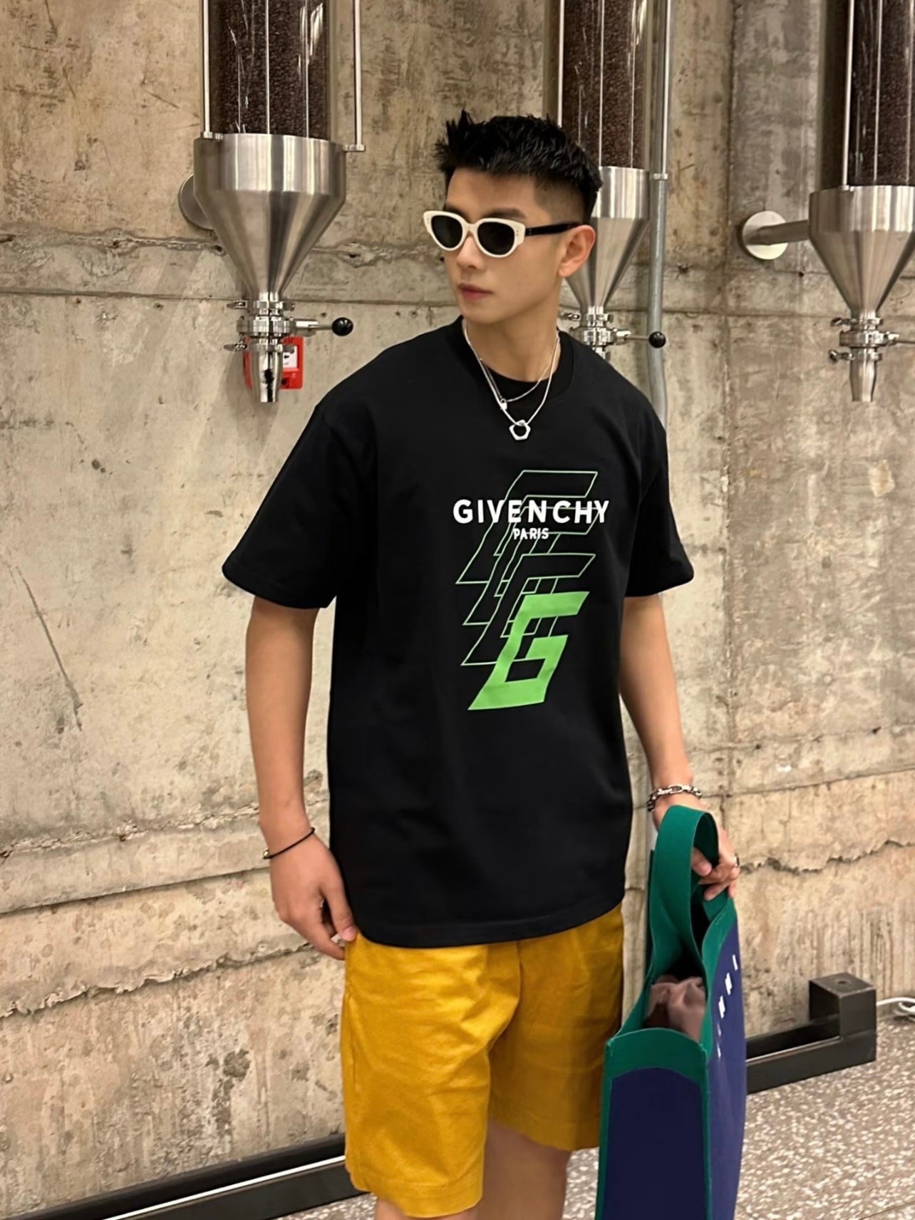 LuxluxHouse Best Quality Clothes Givenchy T-shirt