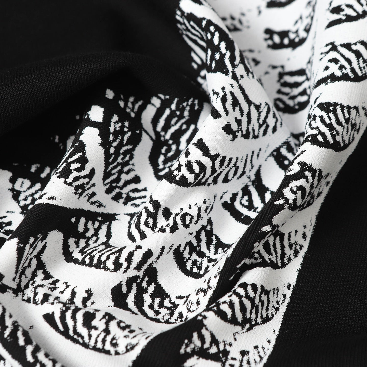 LuxluxHouse Best Quality Clothes T-shirt Loewe