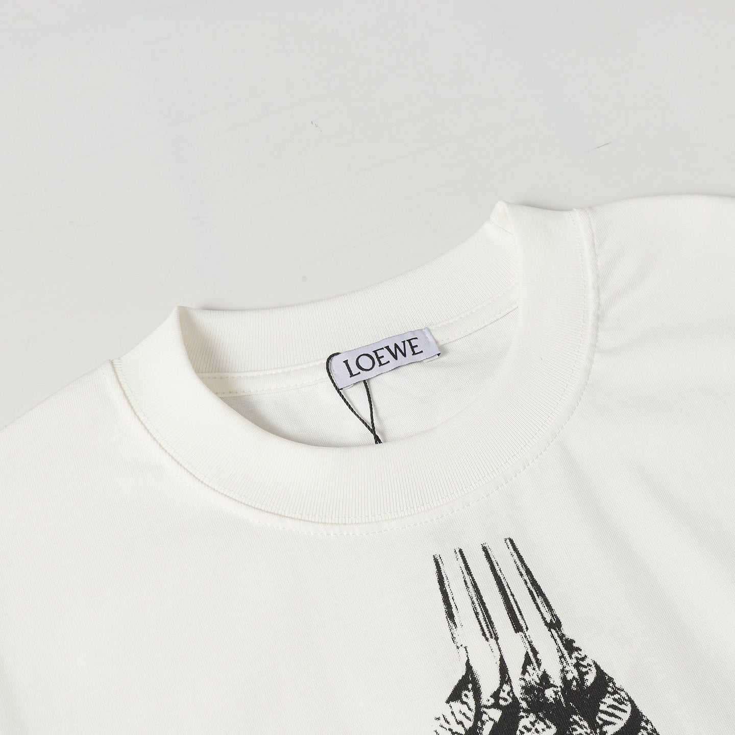 LuxluxHouse Best Quality Clothes T-shirt Loewe